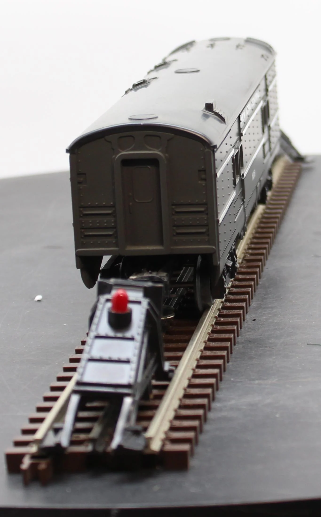 Lionel New York Central 6-16016 O SCALE Used Excellent Damaged Box - Image 4