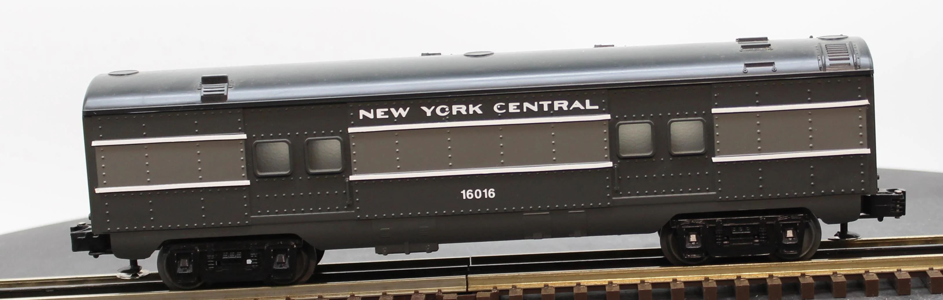 Lionel New York Central 6-16016 O SCALE Used Excellent Damaged Box - Image 6