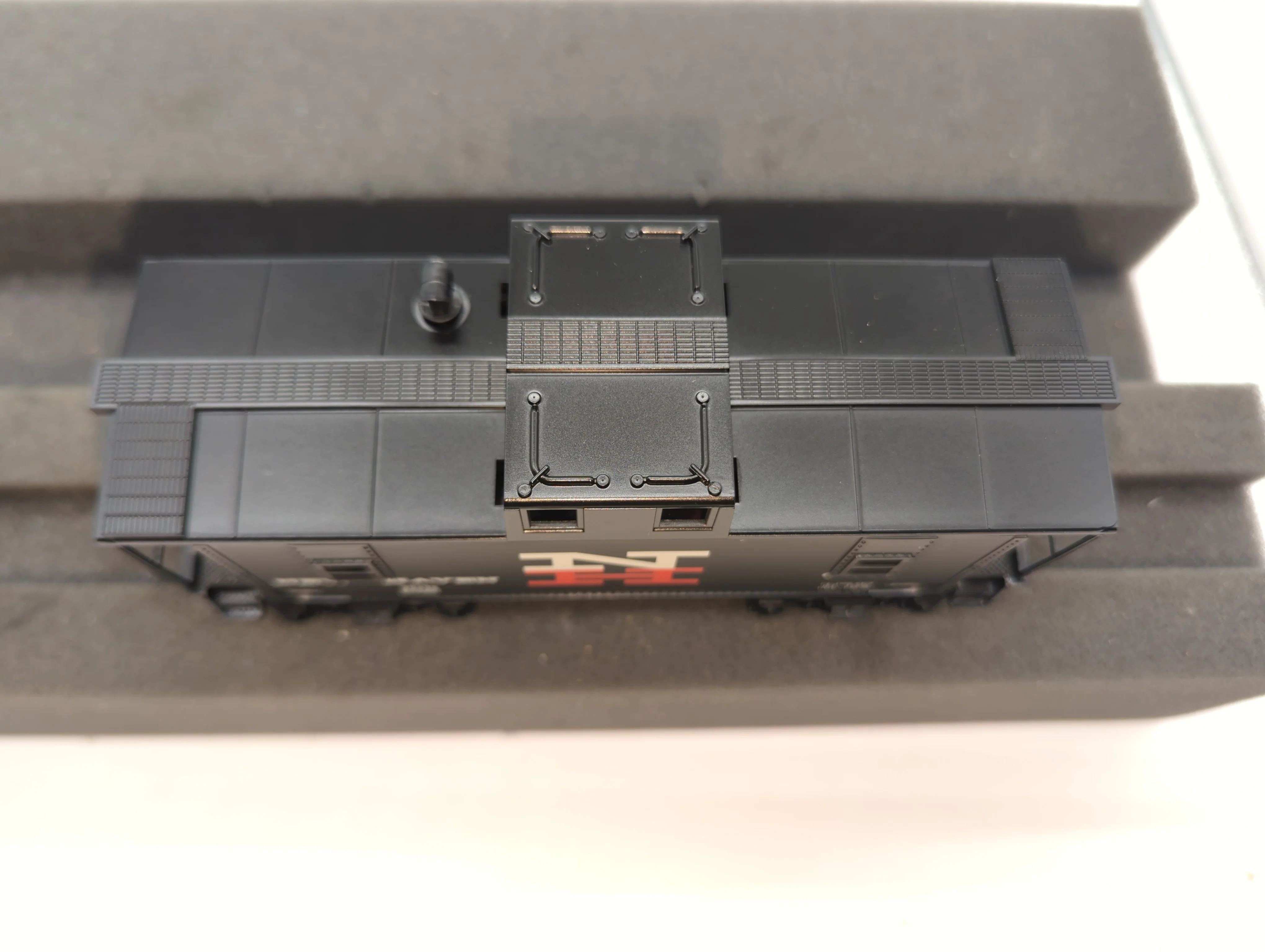 Lionel O scale New Haven NH square window caboose item 6-26556 Like New - Image 2