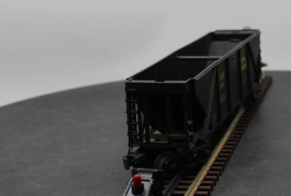 Lionel Postwar  6636 ALASKA QUAD HOPPER O SCALE Used Excellent No Box - Image 4