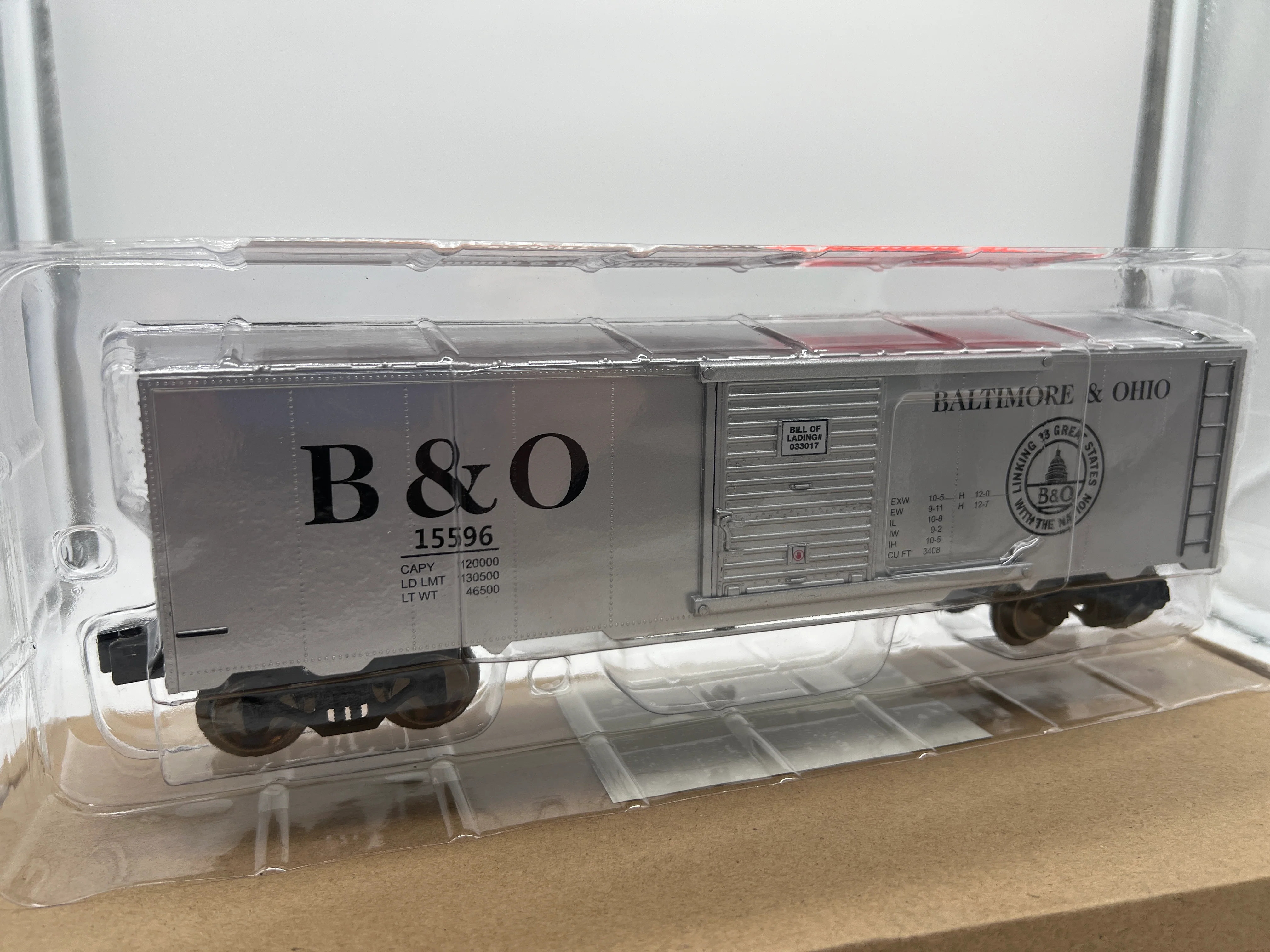 Menards 279-4528 Baltimore & Ohio B&O Boxcar O SCALE NEW limited edition - Image 2