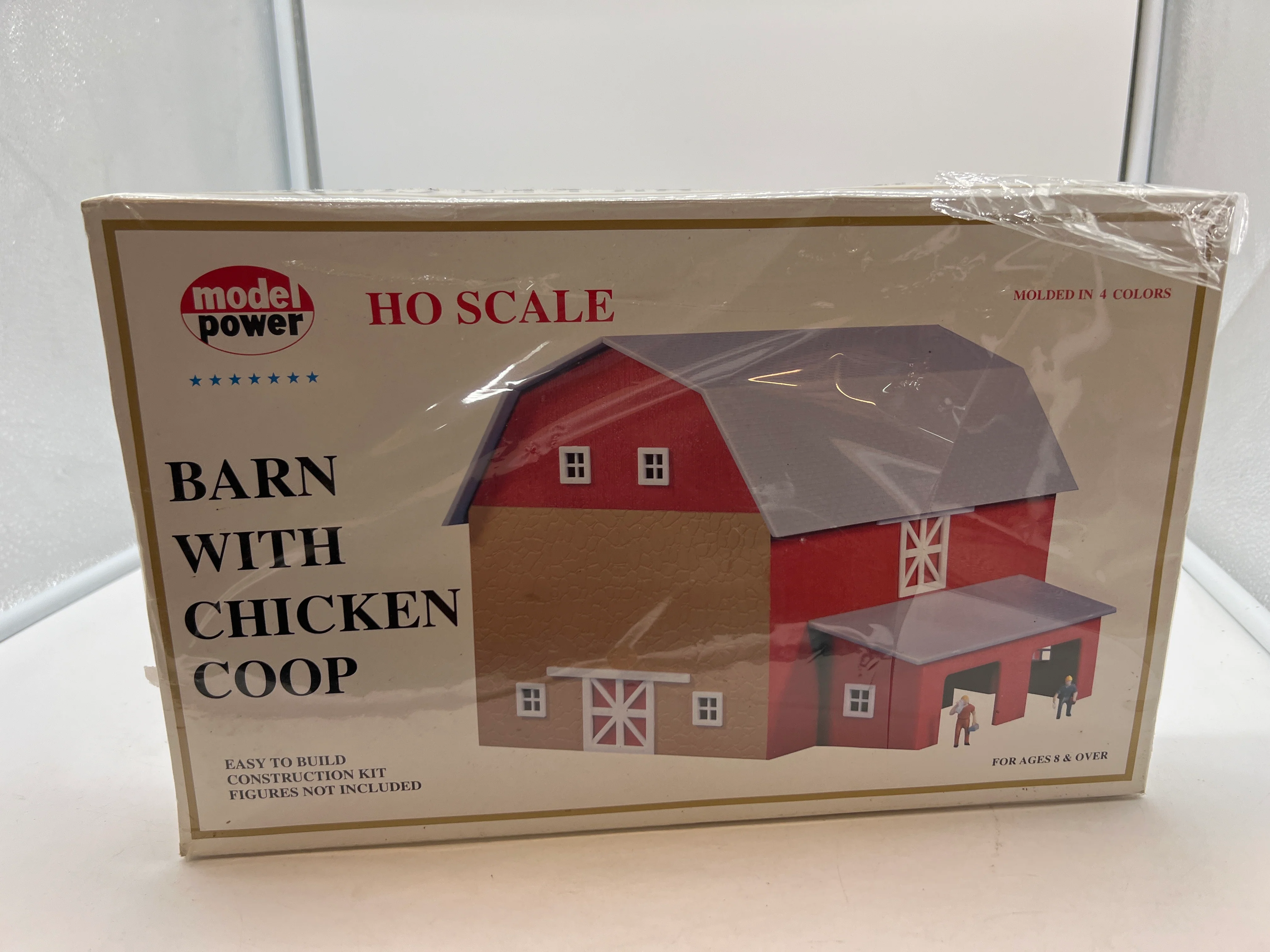 Model Power 482 Barn with Chicken Coop building kit HO SCALE NEW