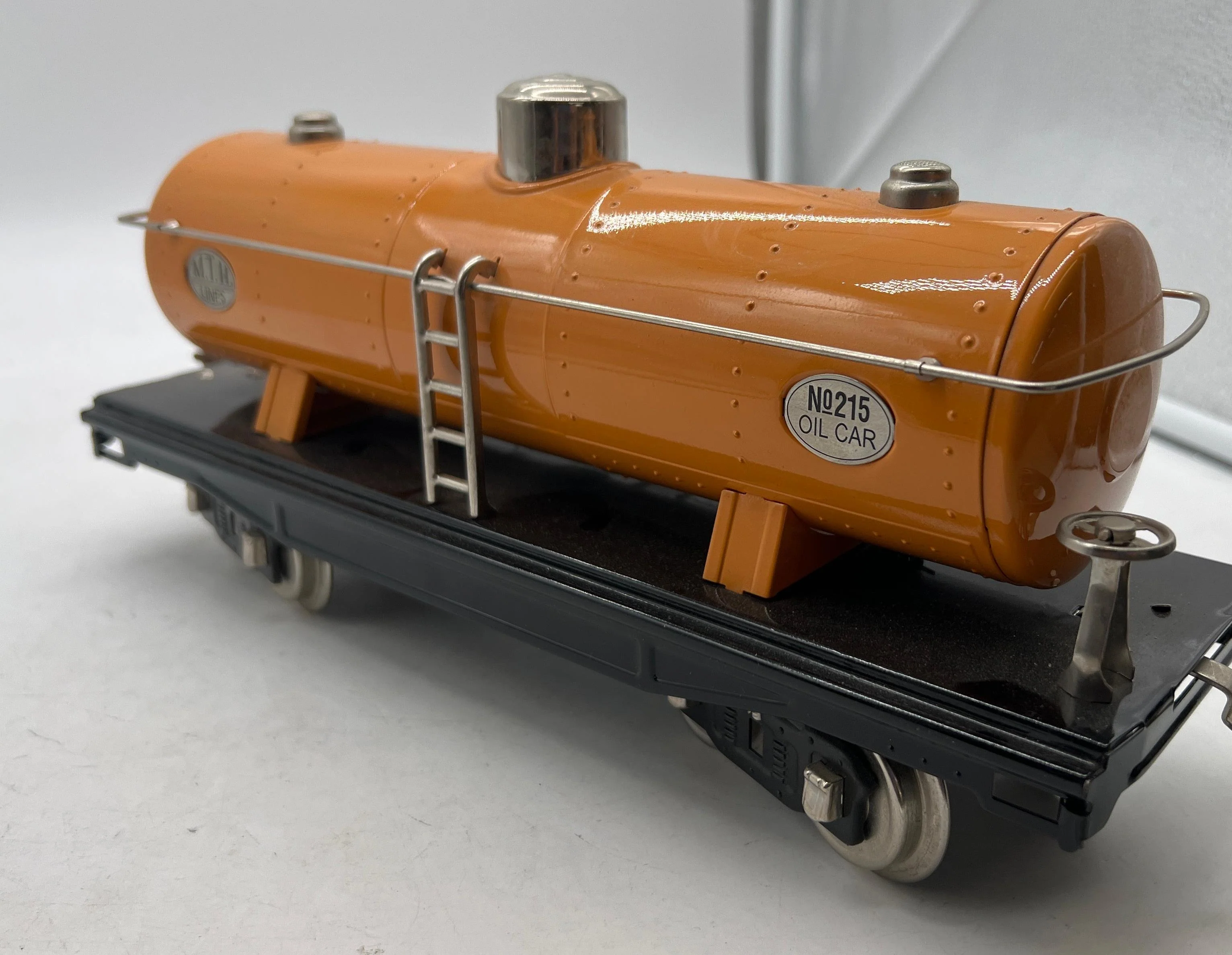 MTH 10-1050 Tank Car Tinplate Traditions Orange w/ Nickel Trim Standard Gauge Used Excellent - Image 2
