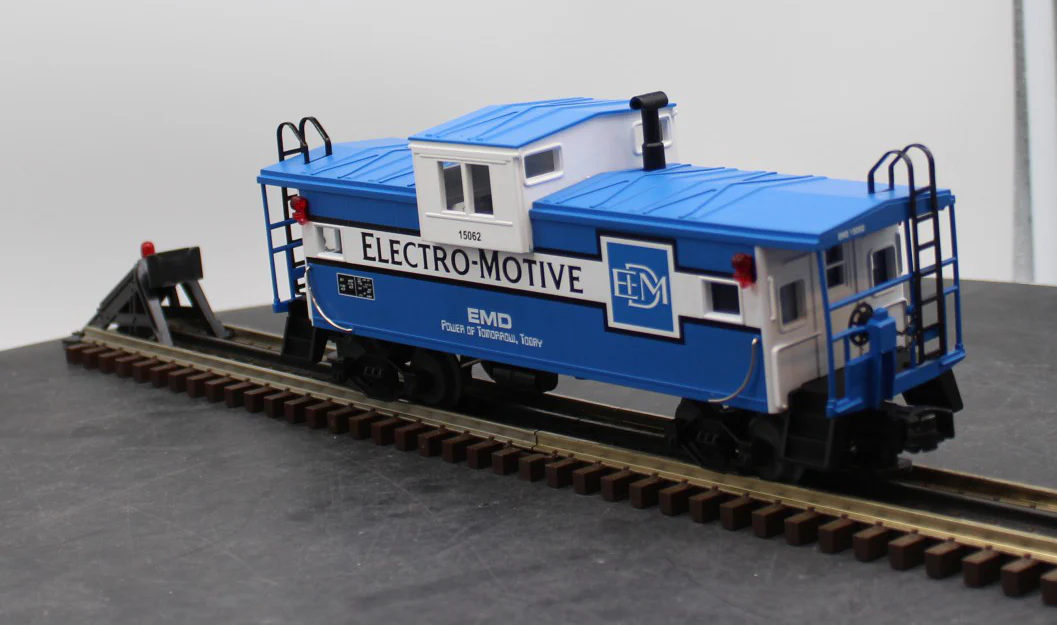 MTH 20-91006 EMD Caboose O SCALE Like New - Image 5