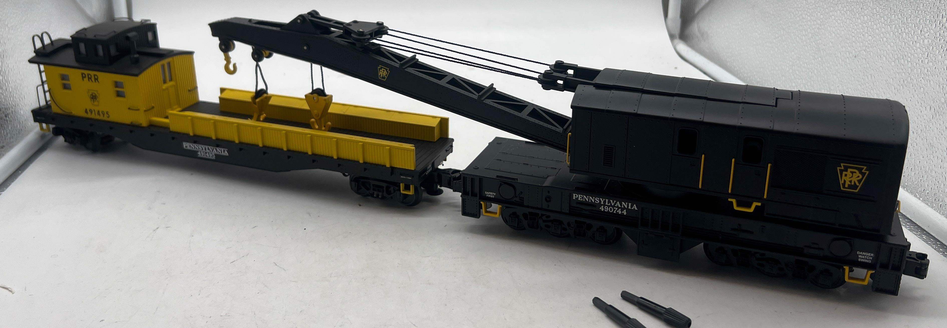 MTH 20-98298, 20-98302 Pennsylvania PRR Crane Car and Crane Tender (Set of 2) O Scale Used Excellent - Image 3