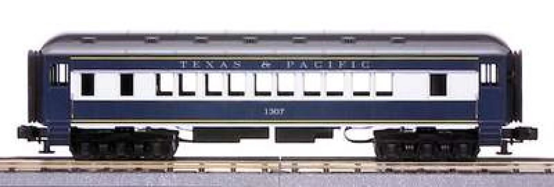 MTH 30-6221 TEXAS & PACIFIC O-27 Madison Coach Car RailKing O Scale Used Excellent