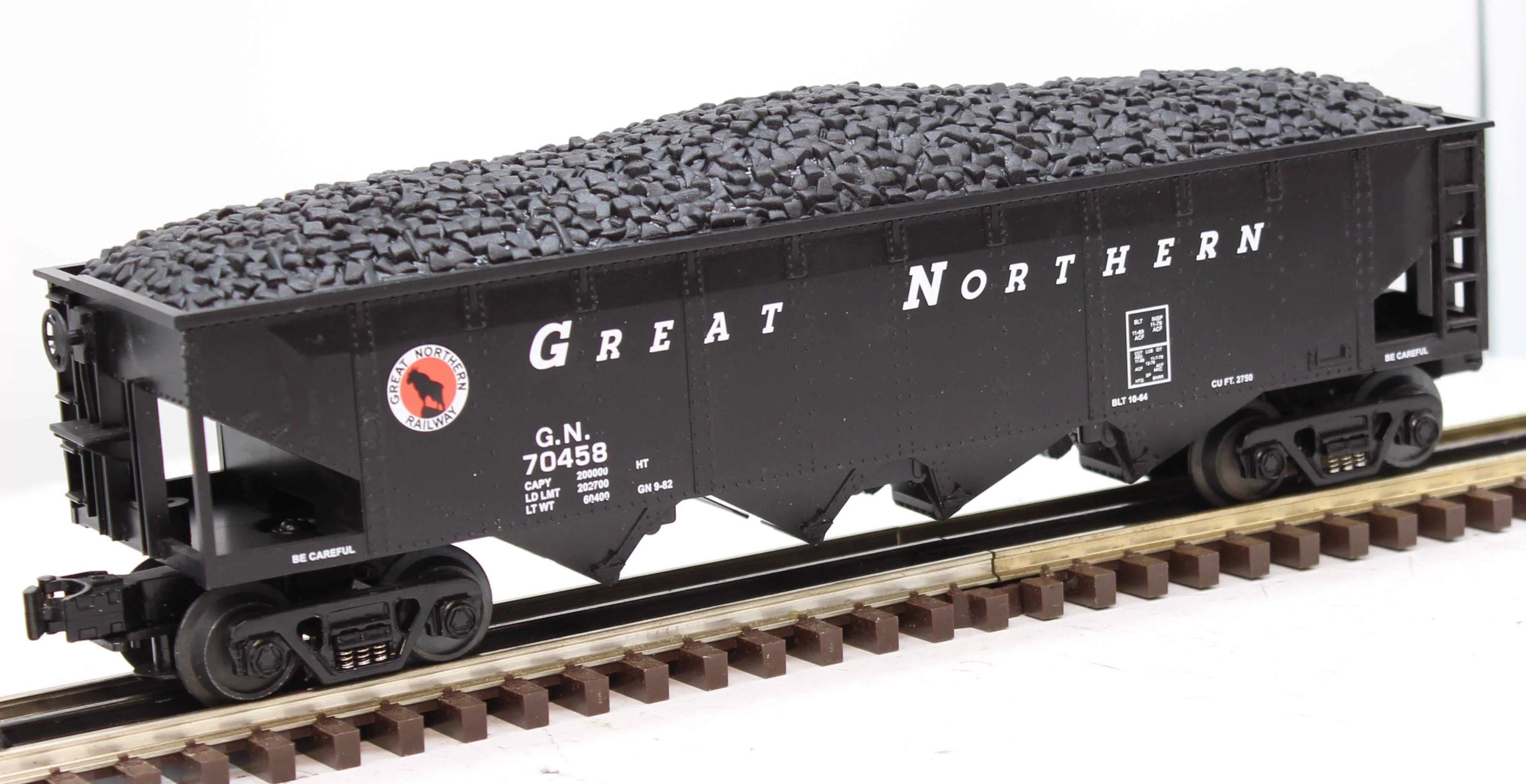 MTH 30-7006E  Great Northern 4 Bay hopper with Coal load O SCALE Used No Box