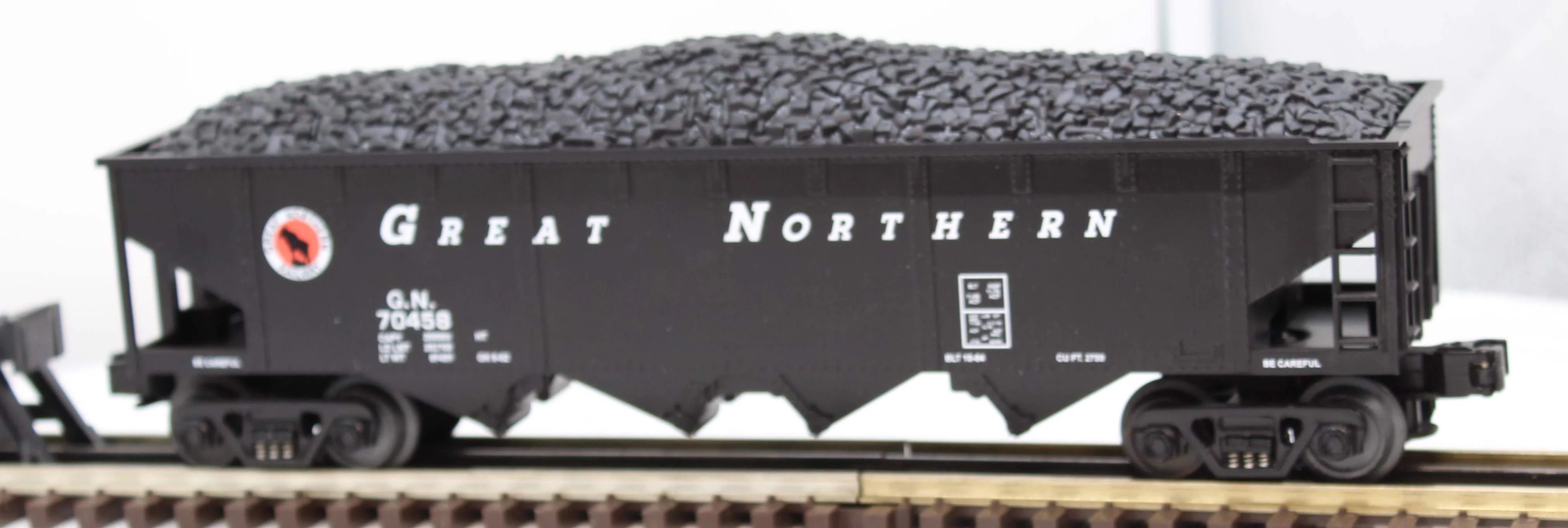 MTH 30-7006E  Great Northern 4 Bay hopper with Coal load O SCALE Used No Box - Image 3