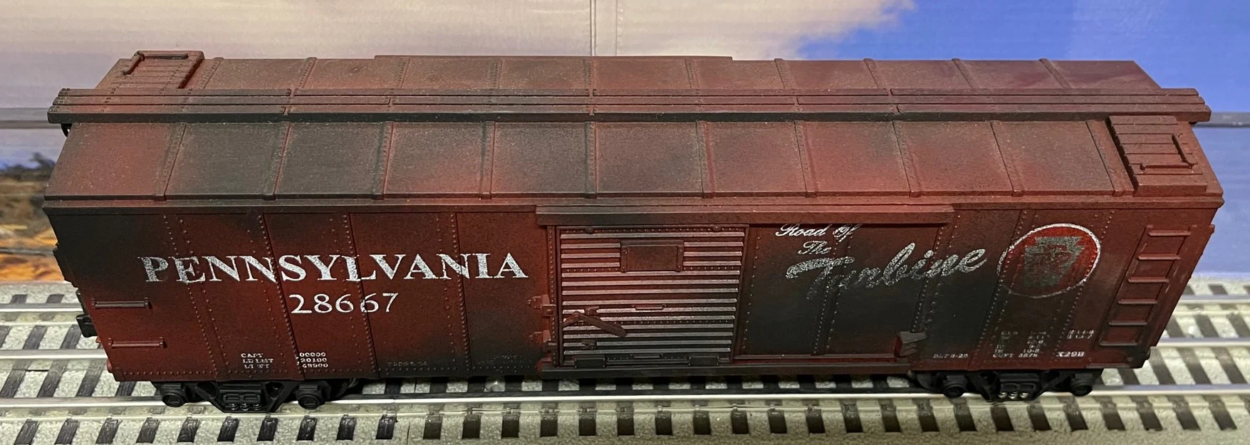 MTH 30-7437 Pennsylvania Boxcar Weathered Used - Image 3