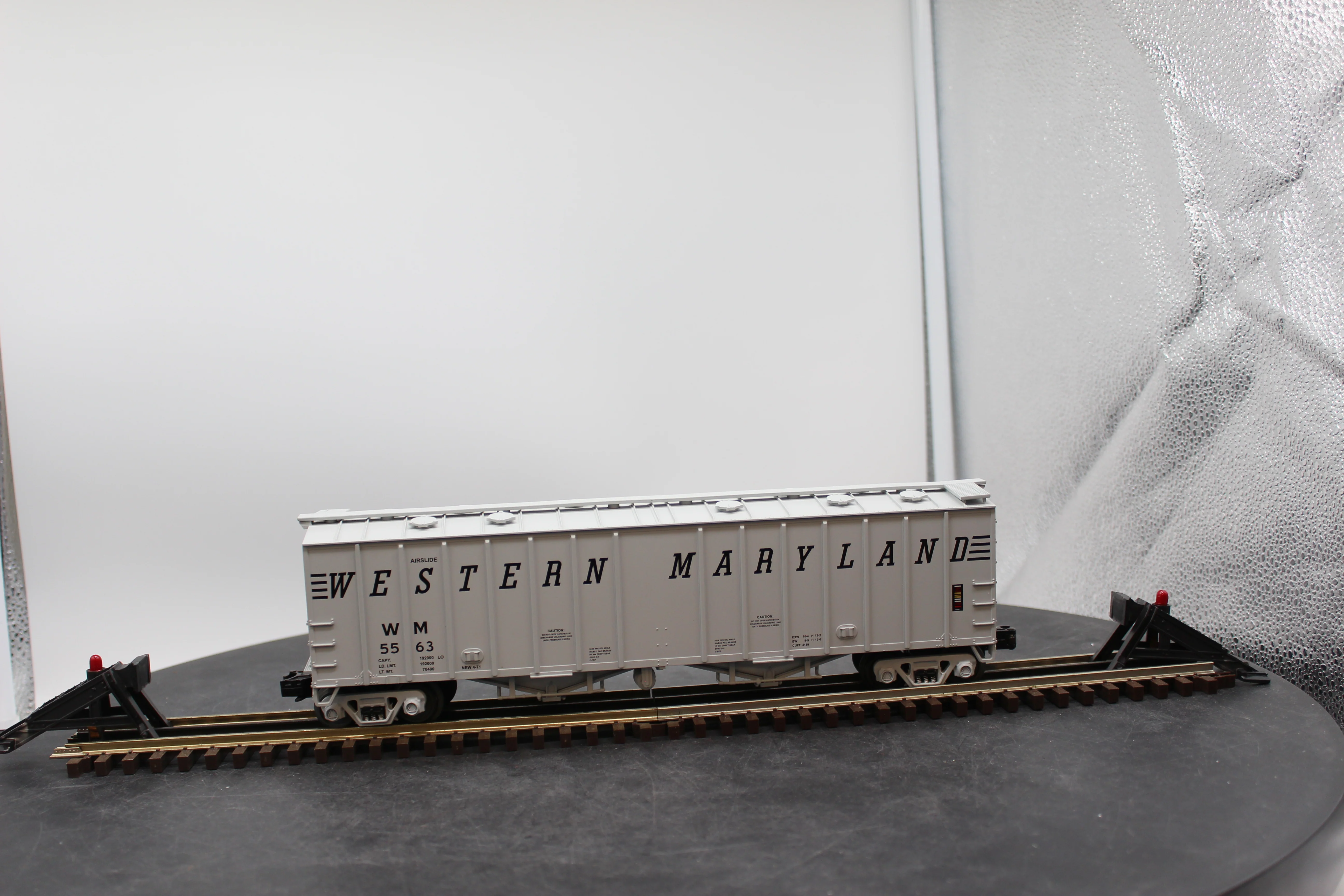 MTH 30-75107 Electric Trains Rail King Western Maryland Airslide Hopper Car O SCALE Like New - Image 5