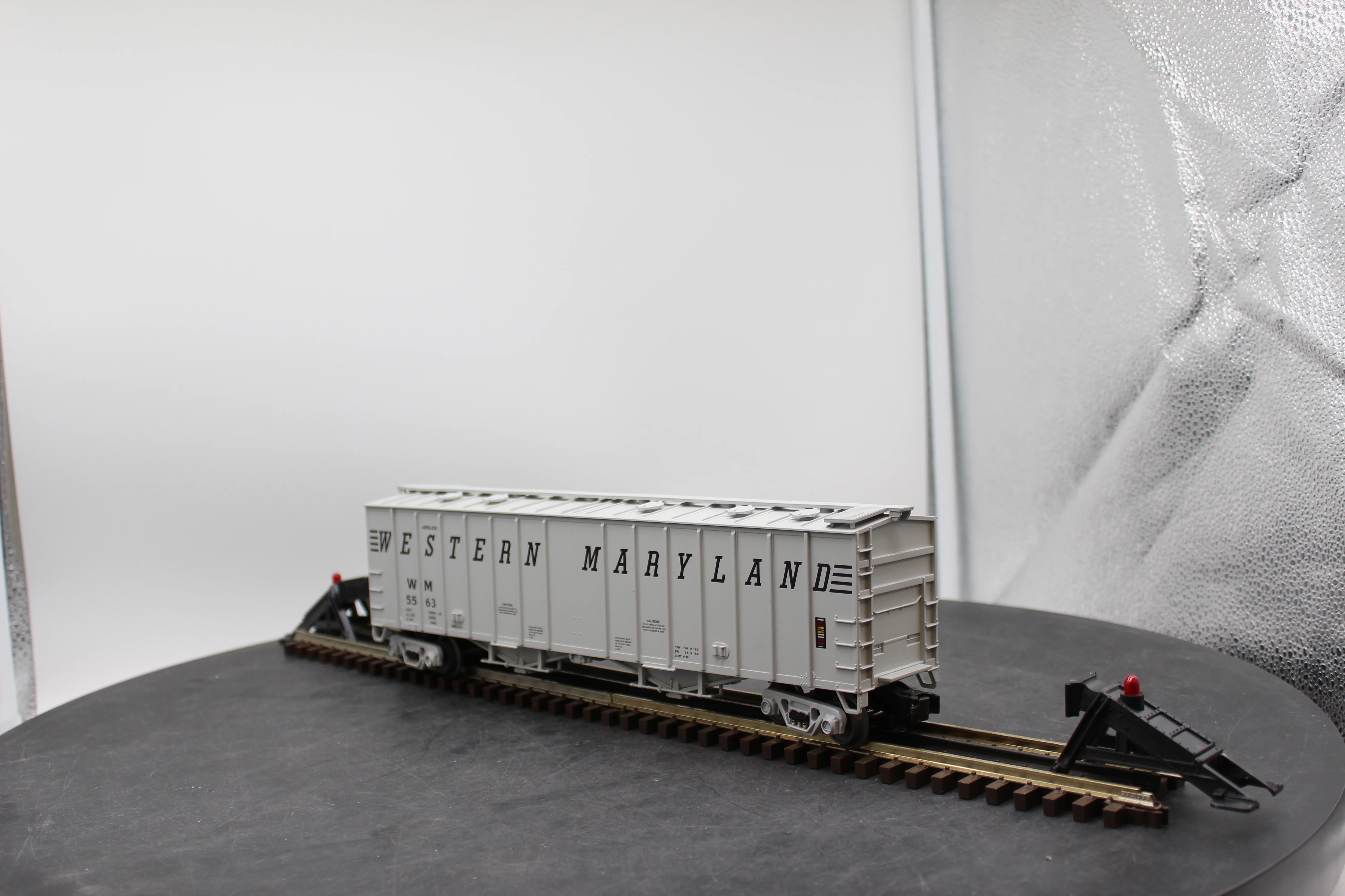 MTH 30-75107 Electric Trains Rail King Western Maryland Airslide Hopper Car O SCALE Like New - Image 7