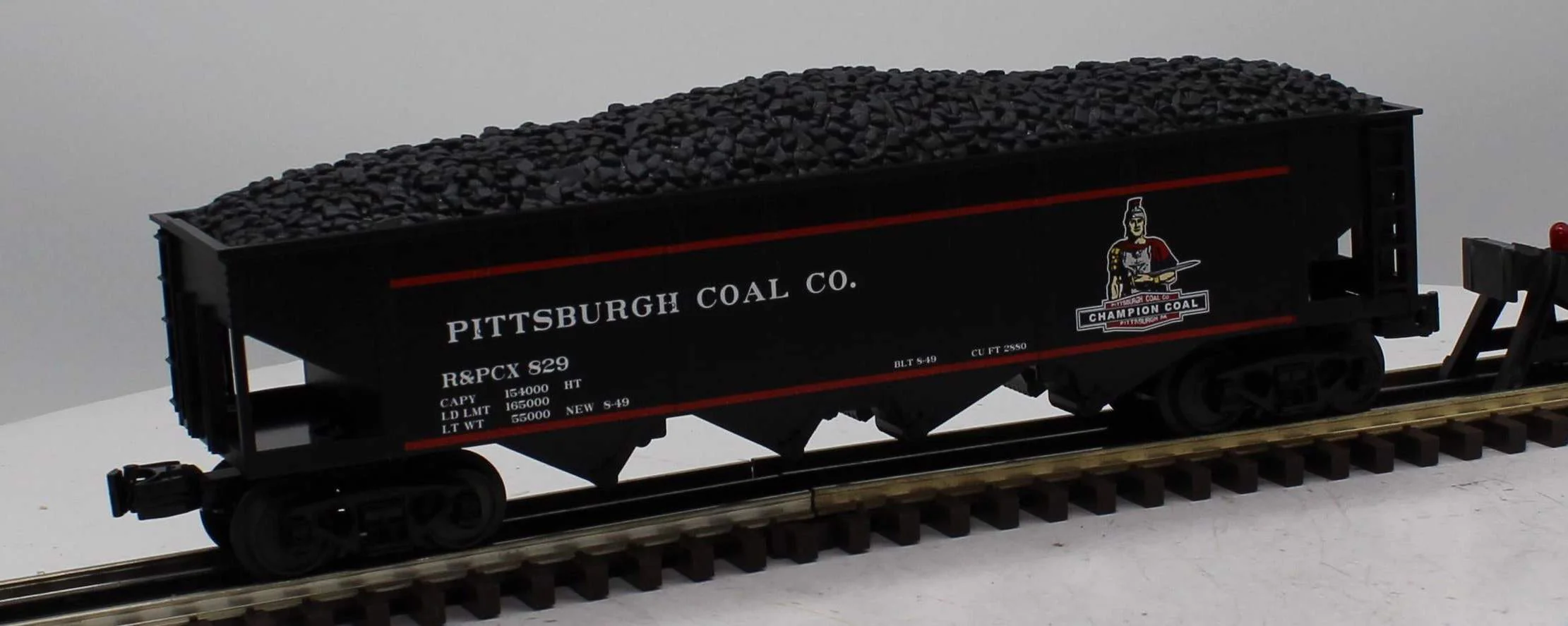 MTH 30-8290 Pittsburgh Champion Coal Co. 4 Bay Car with Coal load Scale O SCALE Like New