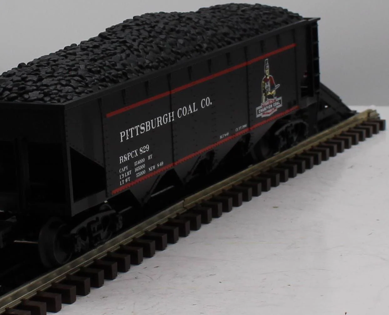 MTH 30-8290 Pittsburgh Champion Coal Co. 4 Bay Car with Coal load Scale O SCALE Like New - Image 6