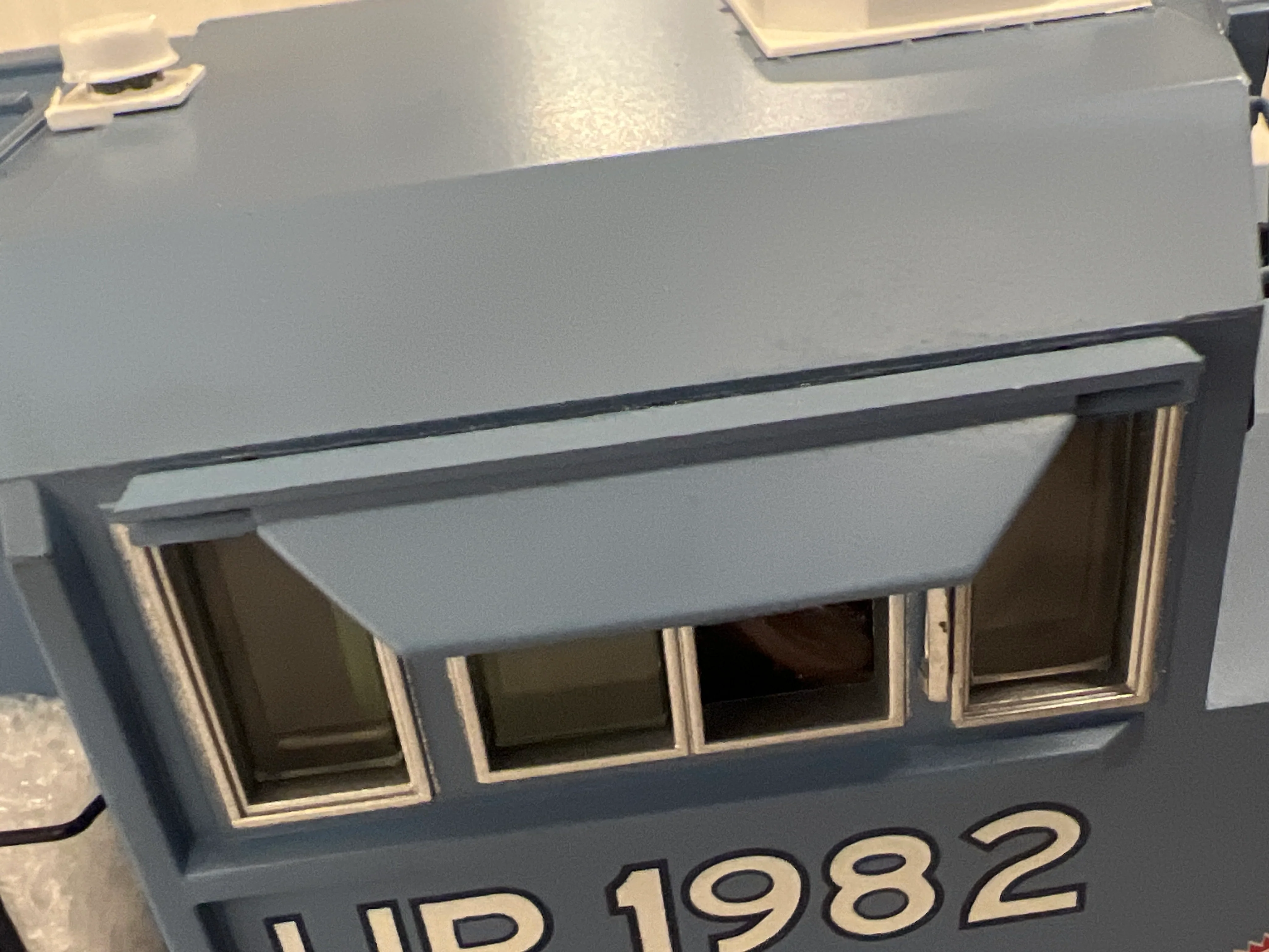 MTH Premier 20-20517-1 Missouri Pacific SD70ACe Diesel Engine w/Proto-Sound 3.0 Hi-Rail Wheels Limited O SCALE Used EX - Image 6