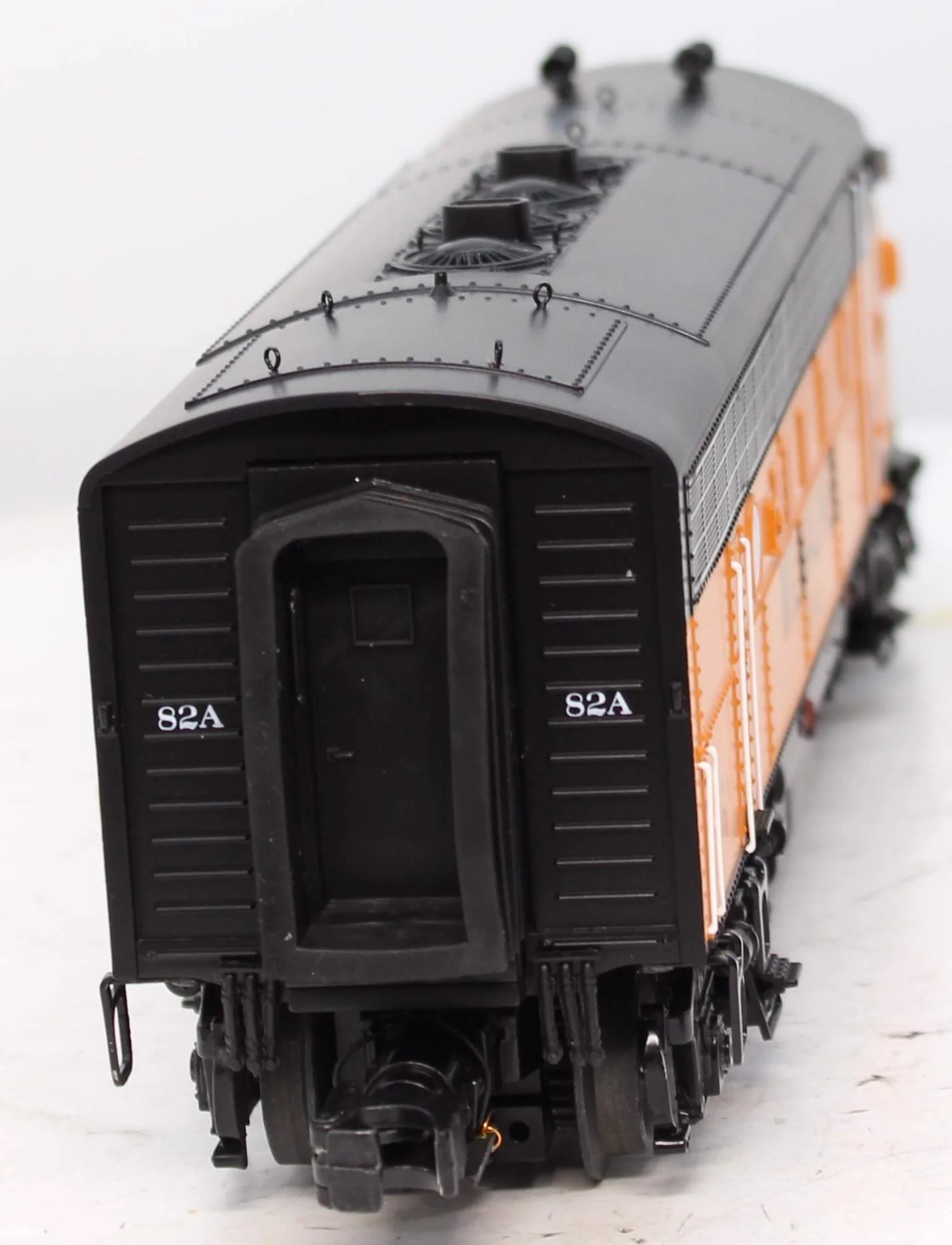 MTH Premier 20-21825-1 Milwaukee Road F-7 A Unit Diesel Engine with Proto-Sound 3.0 Hi-Rail Wheels 42.9 Track Miles O SCALE Like New - Image 2