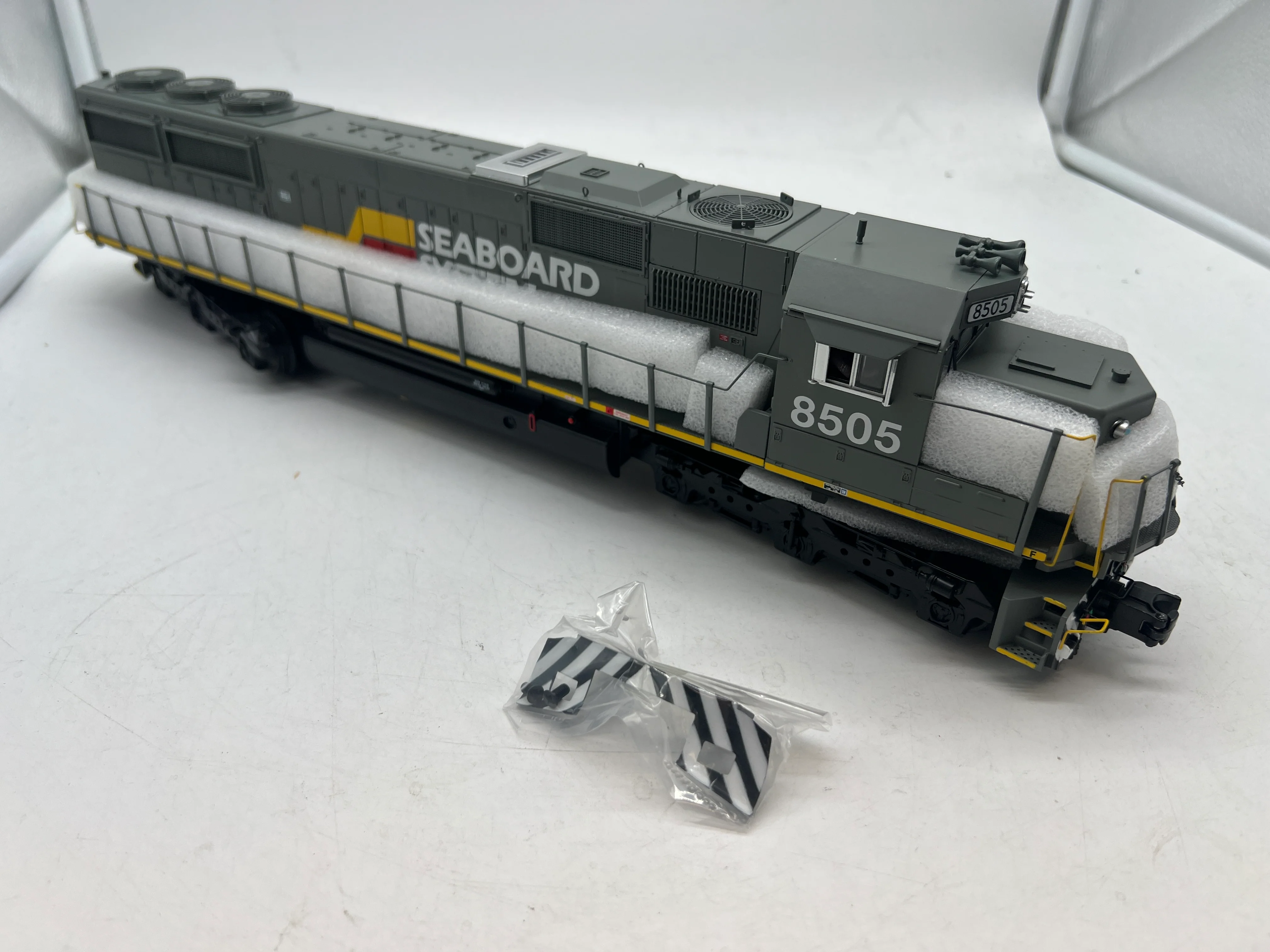 MTH Premier 20-21898-1 Seaboard SD50 Diesel Engine O Scale limited NEW - Image 6