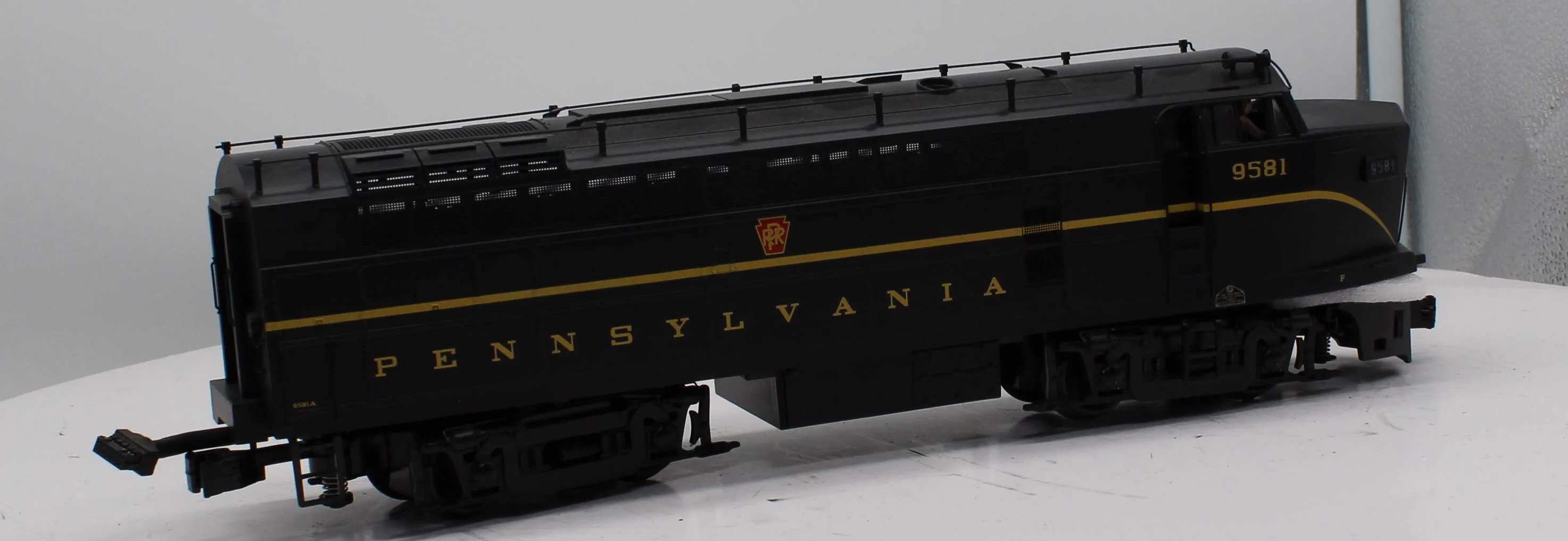 MTH Premier 20-2726-3 Pennsylvania Sharknose A Unit (Non-Powered) O SCALE Used Excellent - Image 7