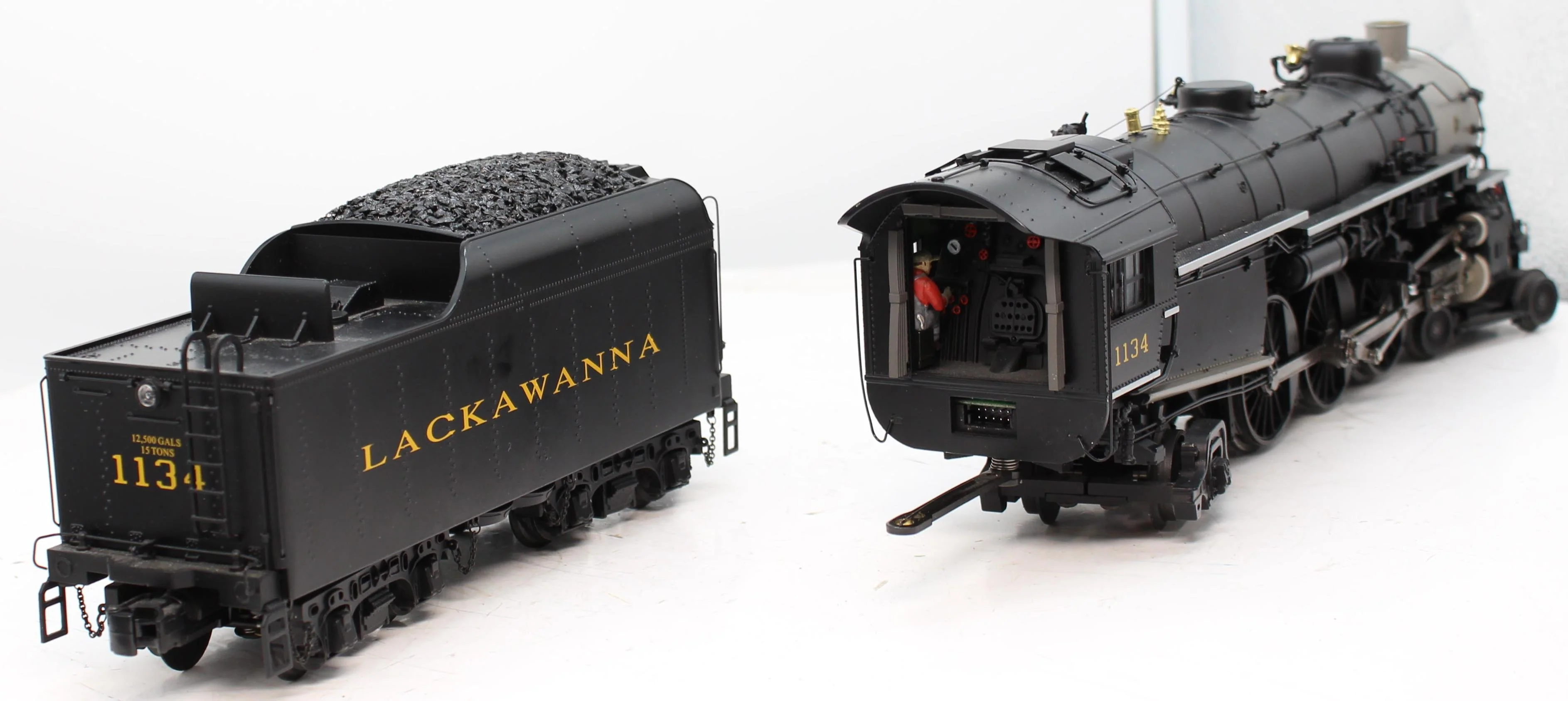 MTH Premier 20-3137-1 Lackawanna 4-6-2 P47 Baldwin Pacific Steam Engine with Proto-Sound 2.0 O SCALE Like New - Image 5