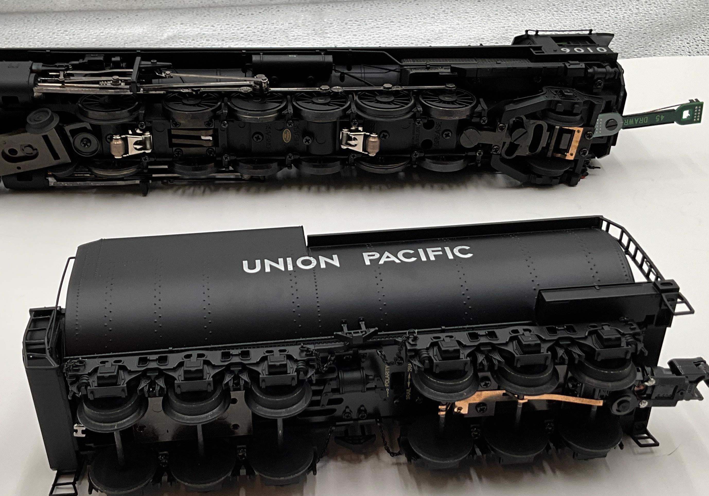 MTH Premier 20-3294-1 Union Pacific UP 4-12-2 Steam Engine w/Proto-Sound 2.0 O SCALE Like New - Image 7