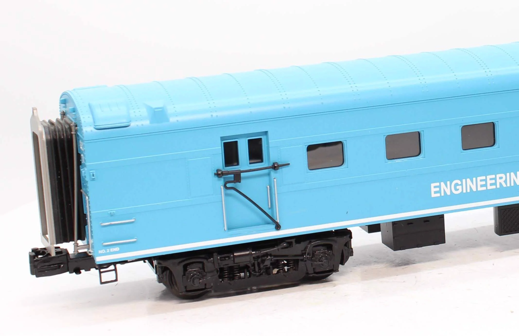 MTH Premier 20-68003 GE Evolution 70' Streamlined RPO Passenger Car Smooth Sided O SCALE Like New - Image 3