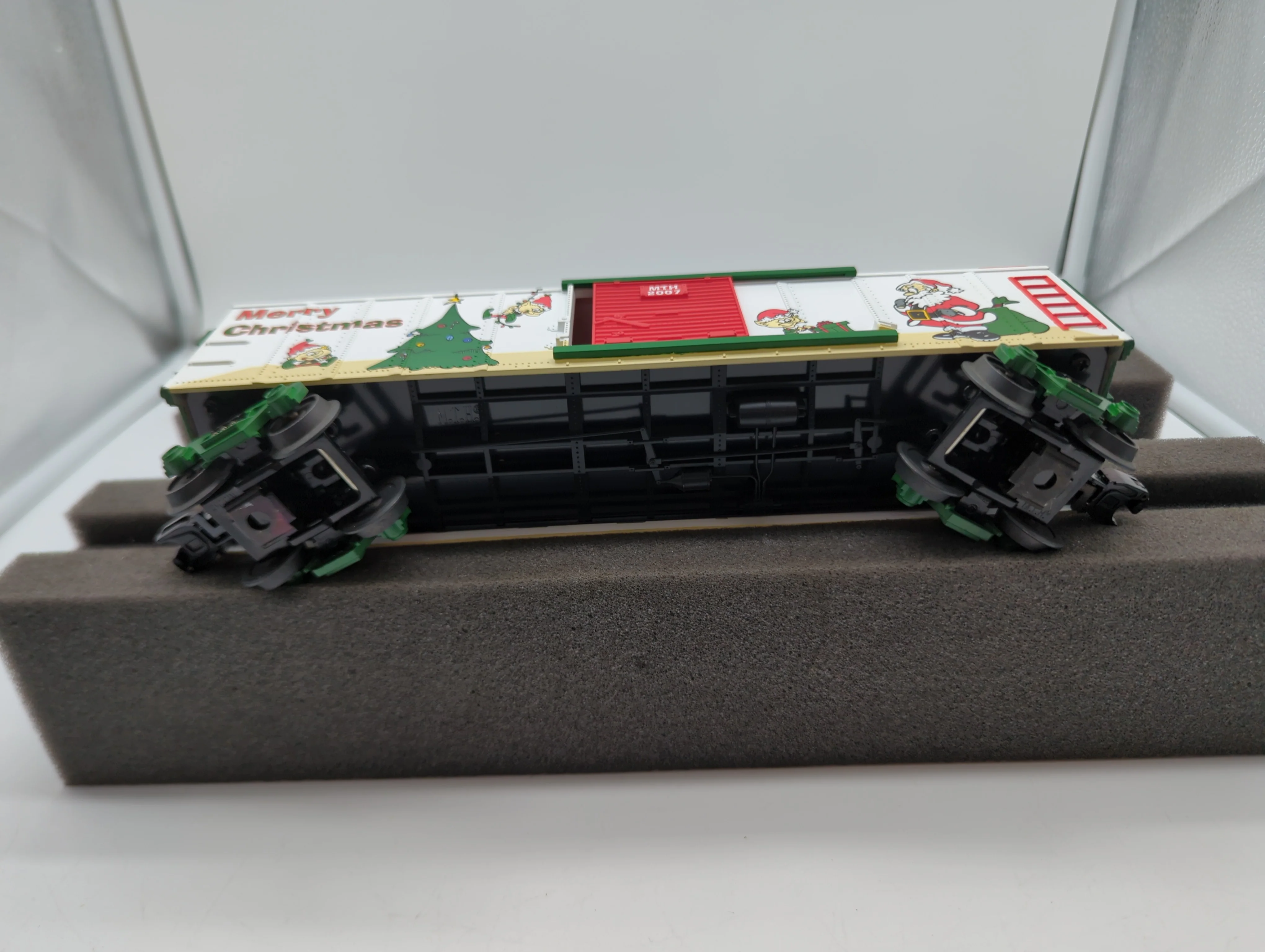 MTH Premier 20-80007G Christmas Box Car 2007 O SCALE Like New - Image 3