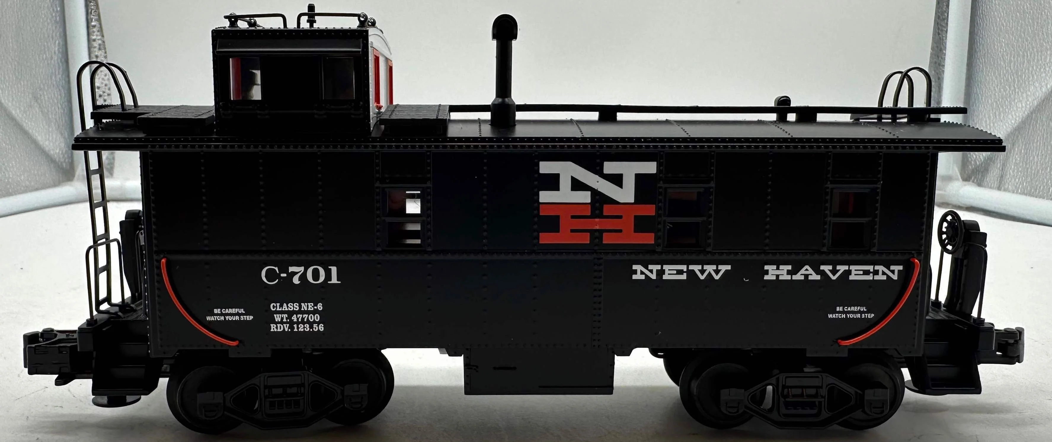MTH Premier 20-90020f New Haven Caboose O Scale Like New - Image 3