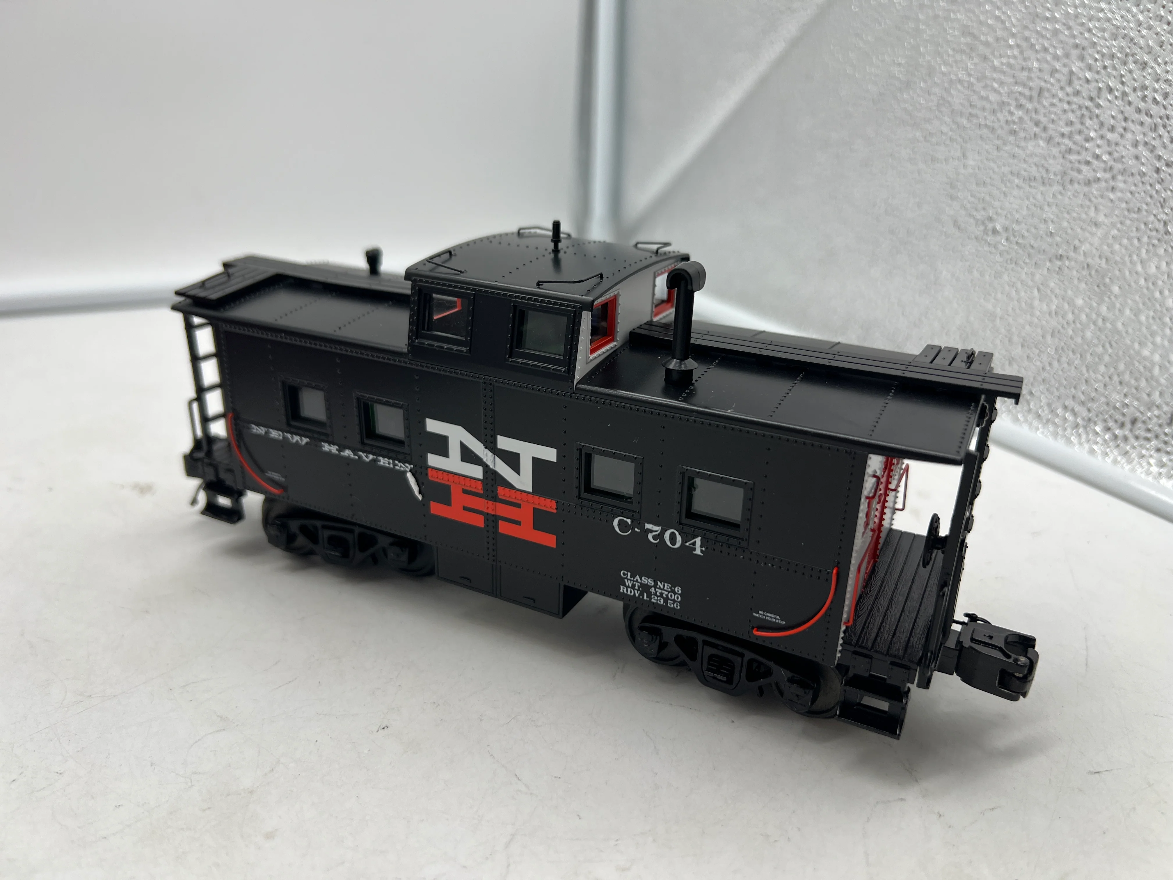 MTH Premier 20-91344 New Haven Steel Caboose - Center Cupola O Scale NEW - Image 4
