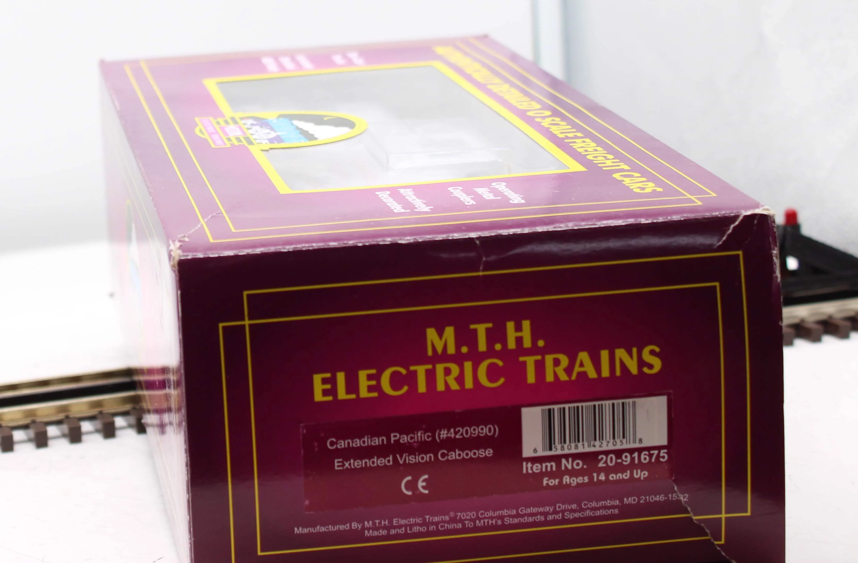 MTH Premier 20-91675 Canadian Pacific CP Railway Extended Vision Caboose O Scale Like New Ripped box - Image 4