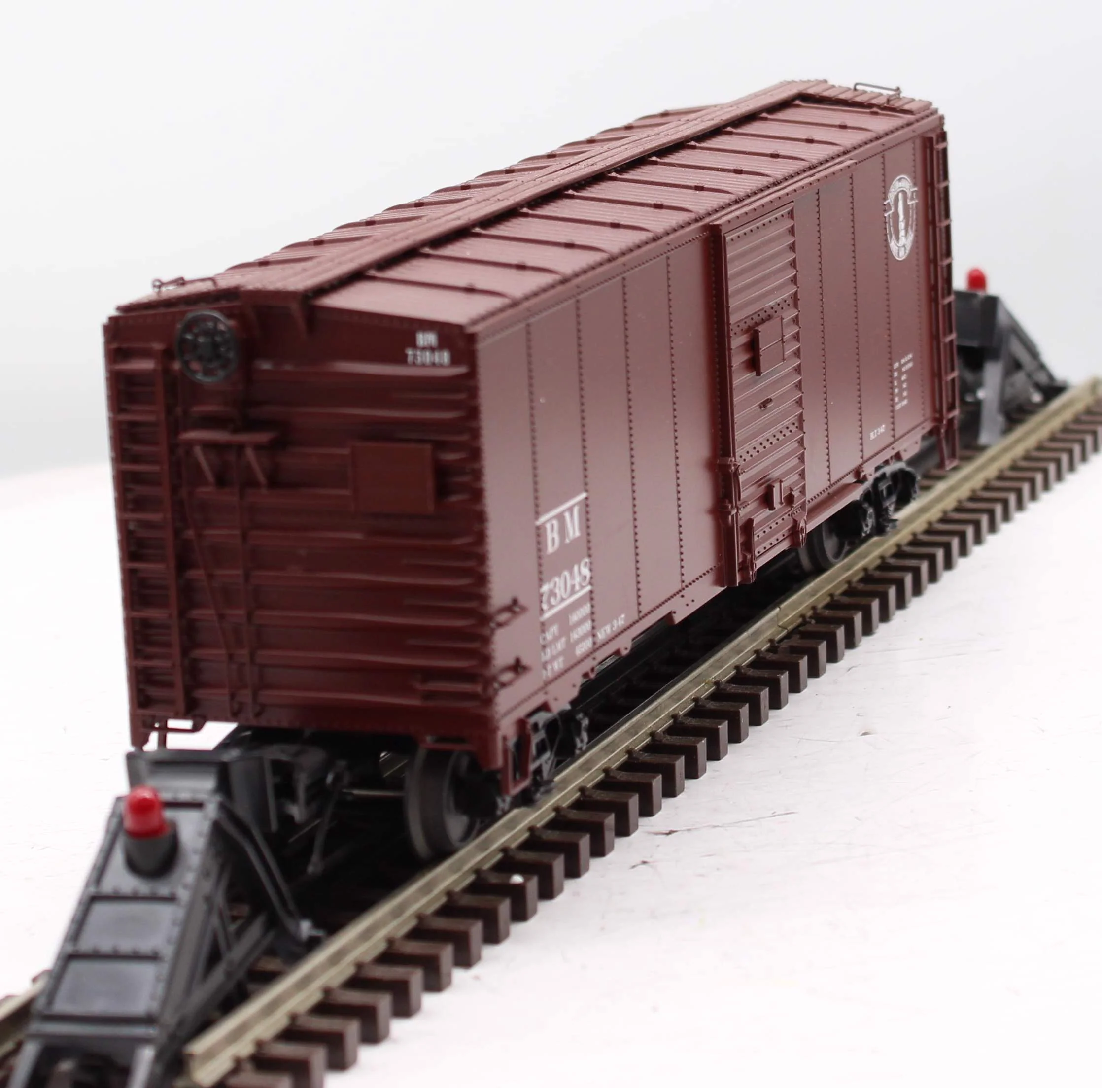 MTH Premier 20-93500 Boston & Maine B&M 40' AAR Box Car O SCALE Like New - Image 2