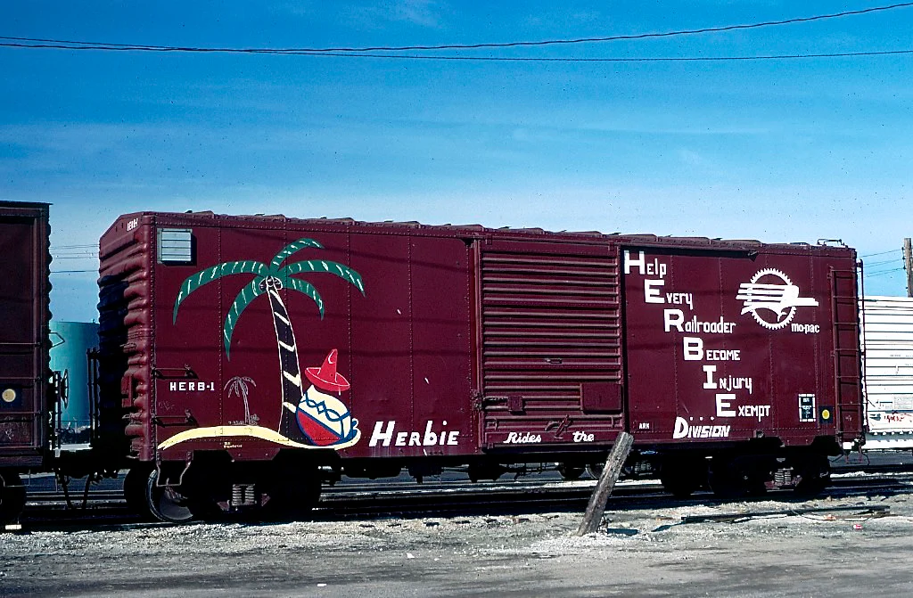 MTH Premier 20-93742 Missouri Pacific MOPAC Box Car - HERBIE-2 O SCALE NEW - Image 2