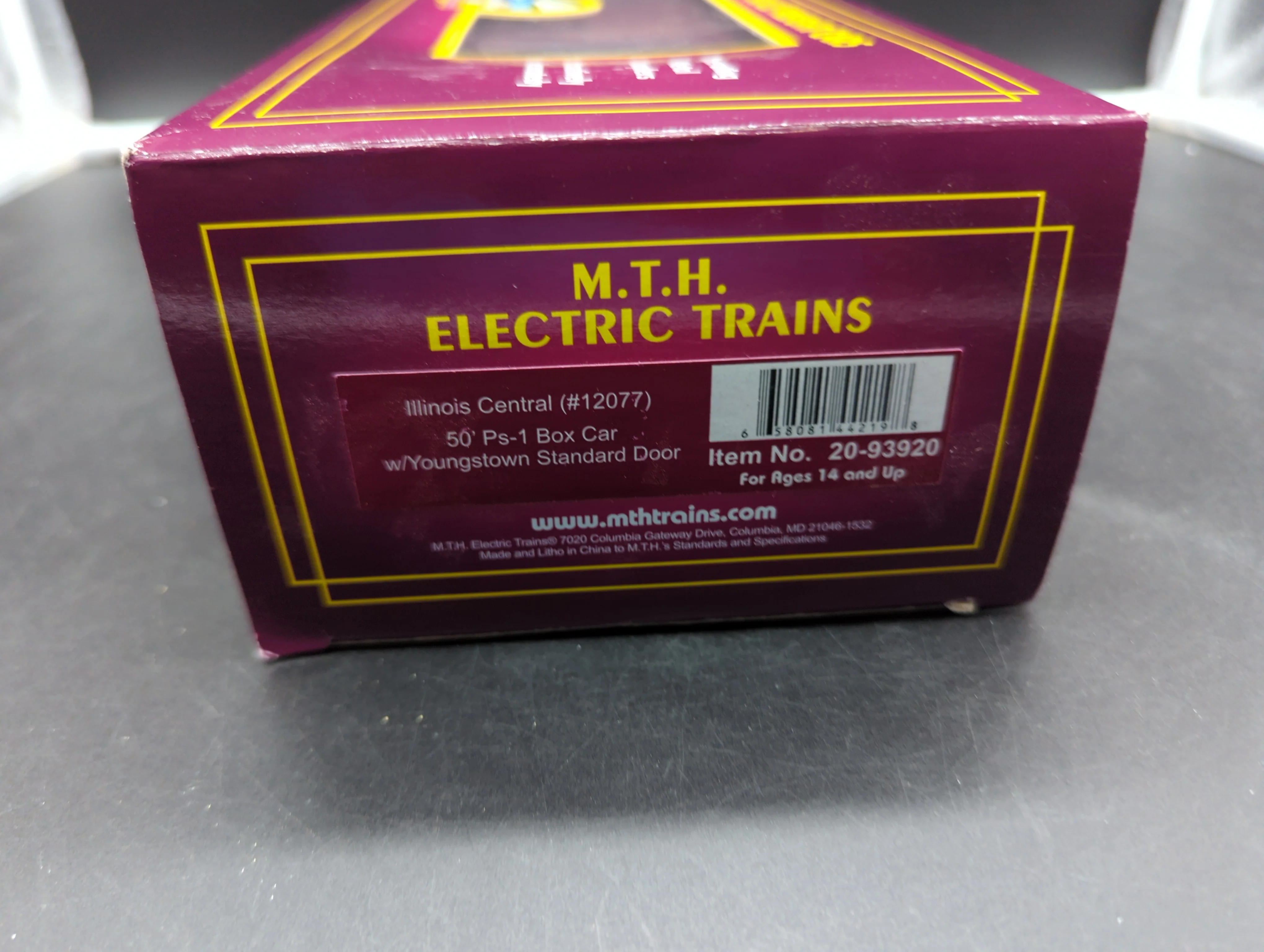 MTH Premier 20-93920 Illinois Central 50' Ps-1 Box Car w/Youngstown Door #12077. O SCALE Like New - Image 8