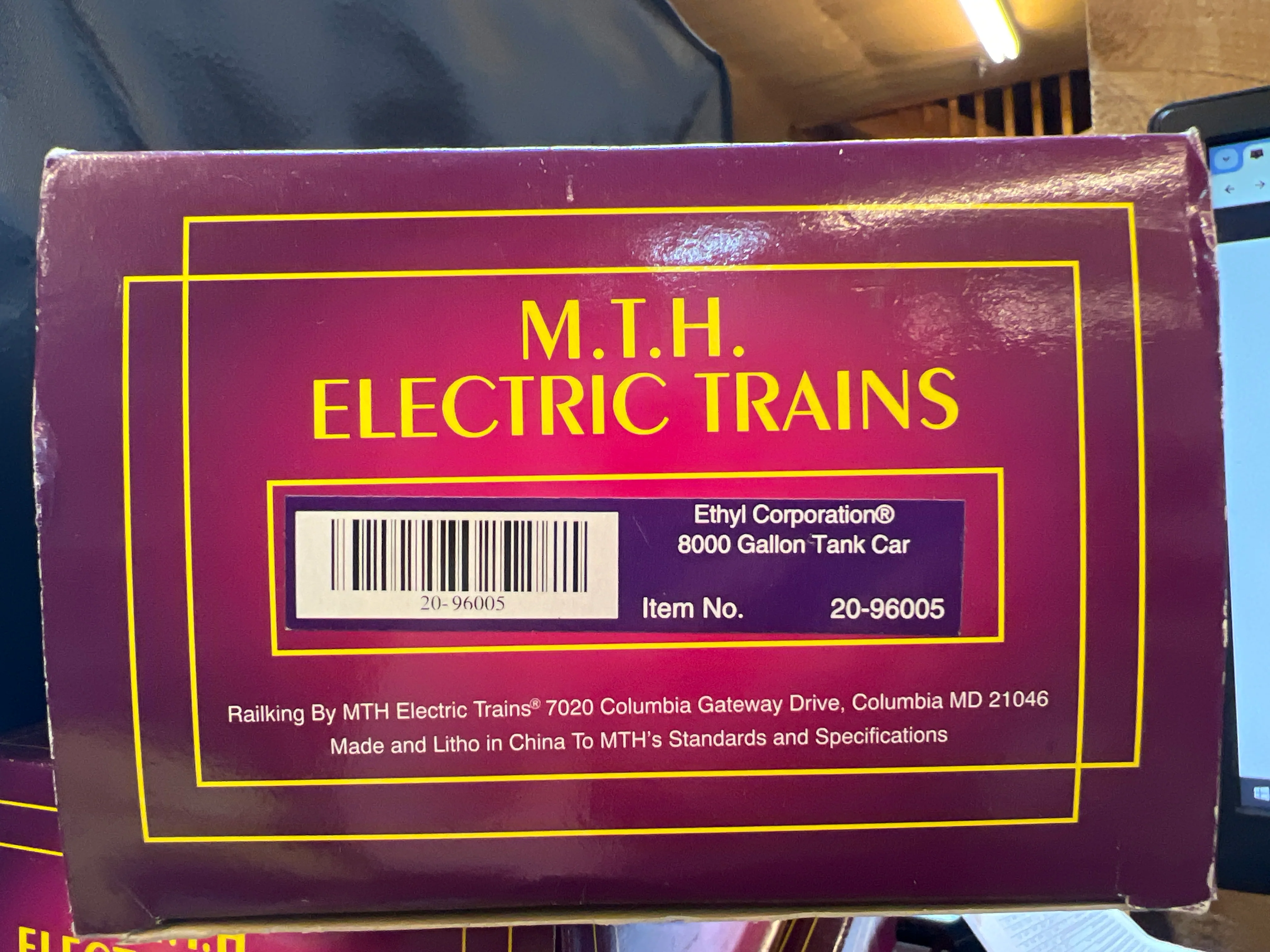 MTH Premier 20-96005 Ethyl Car No. 6039 8K Gal. Tank Car #6039. O SCALE NEW - Image 3