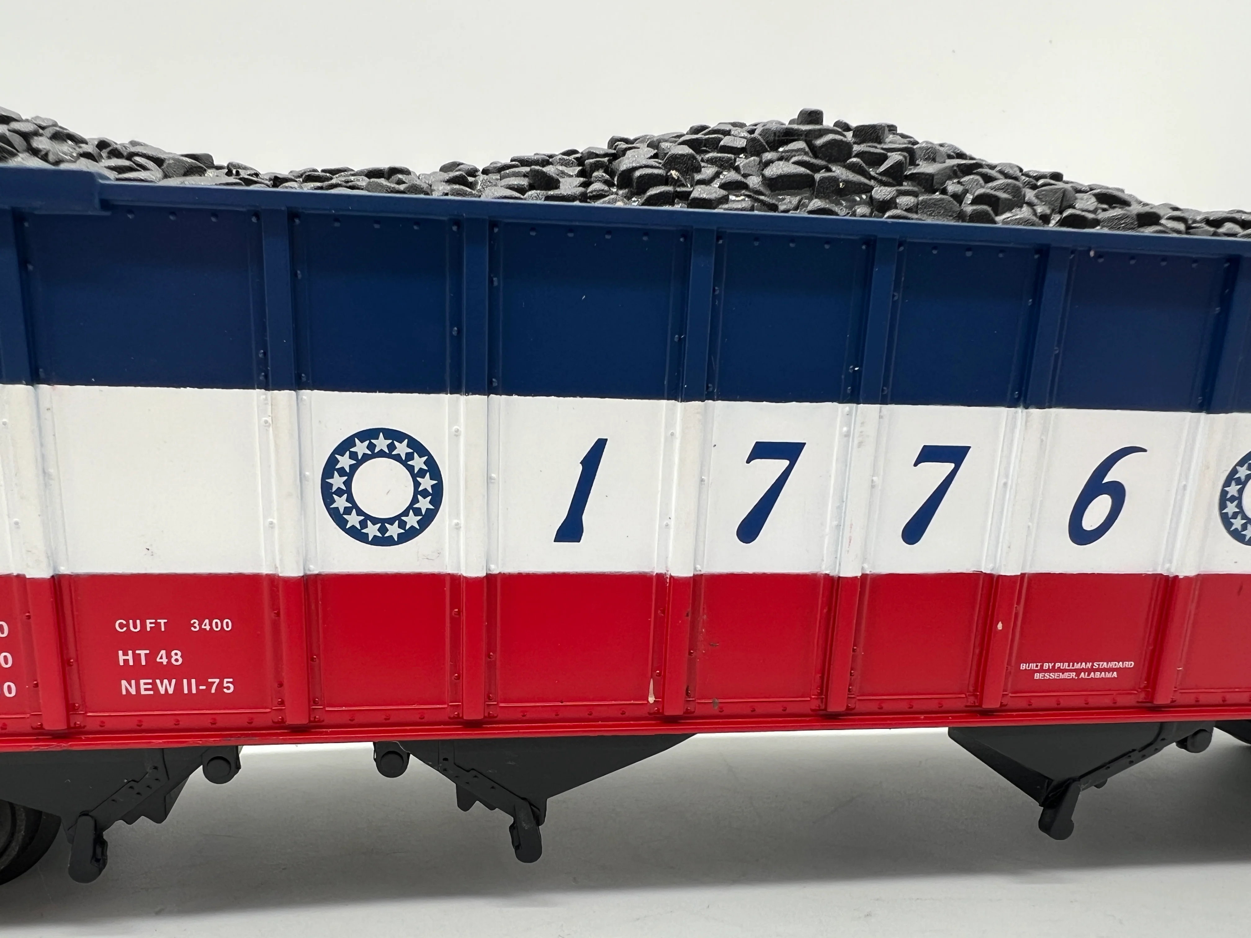 MTH Premier 20-97909 Bessemer & Lake Erie 4-Bay Hopper Car w/Coal Load #1776. O SCALE Used Excellent - Image 5