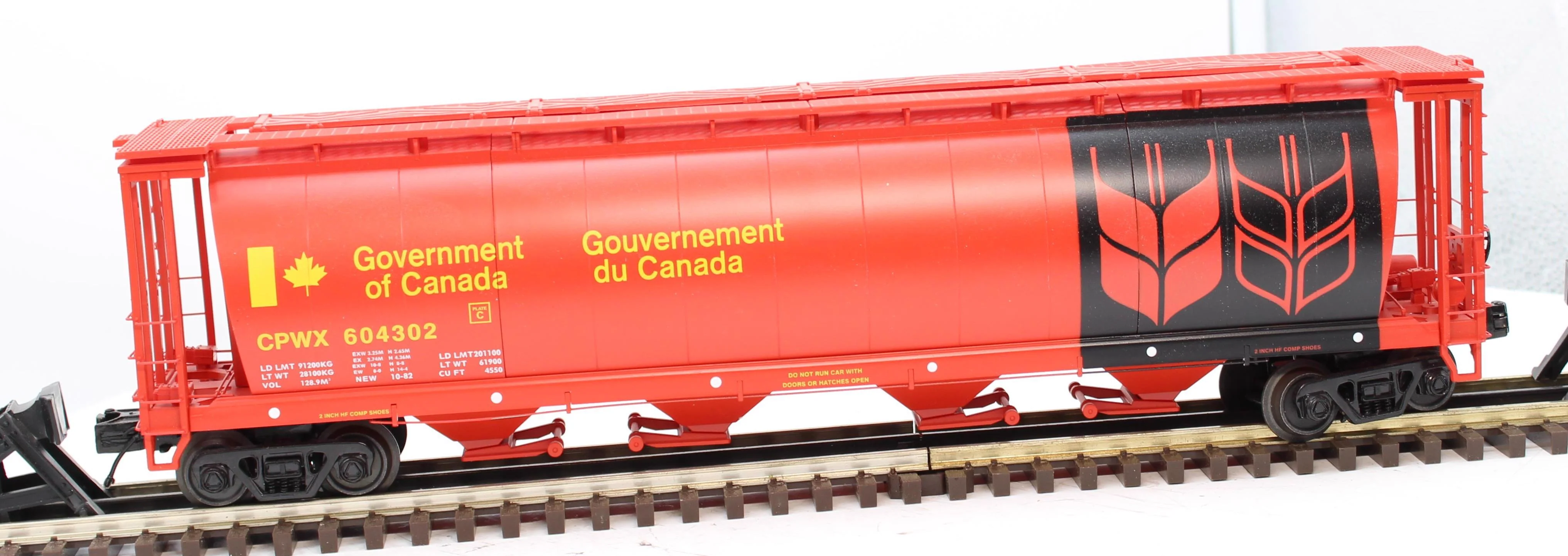 MTH Premier 20-97922 Canadian Wheat 100 Ton Hopper Car 604302 O SCALE Like New - Image 9
