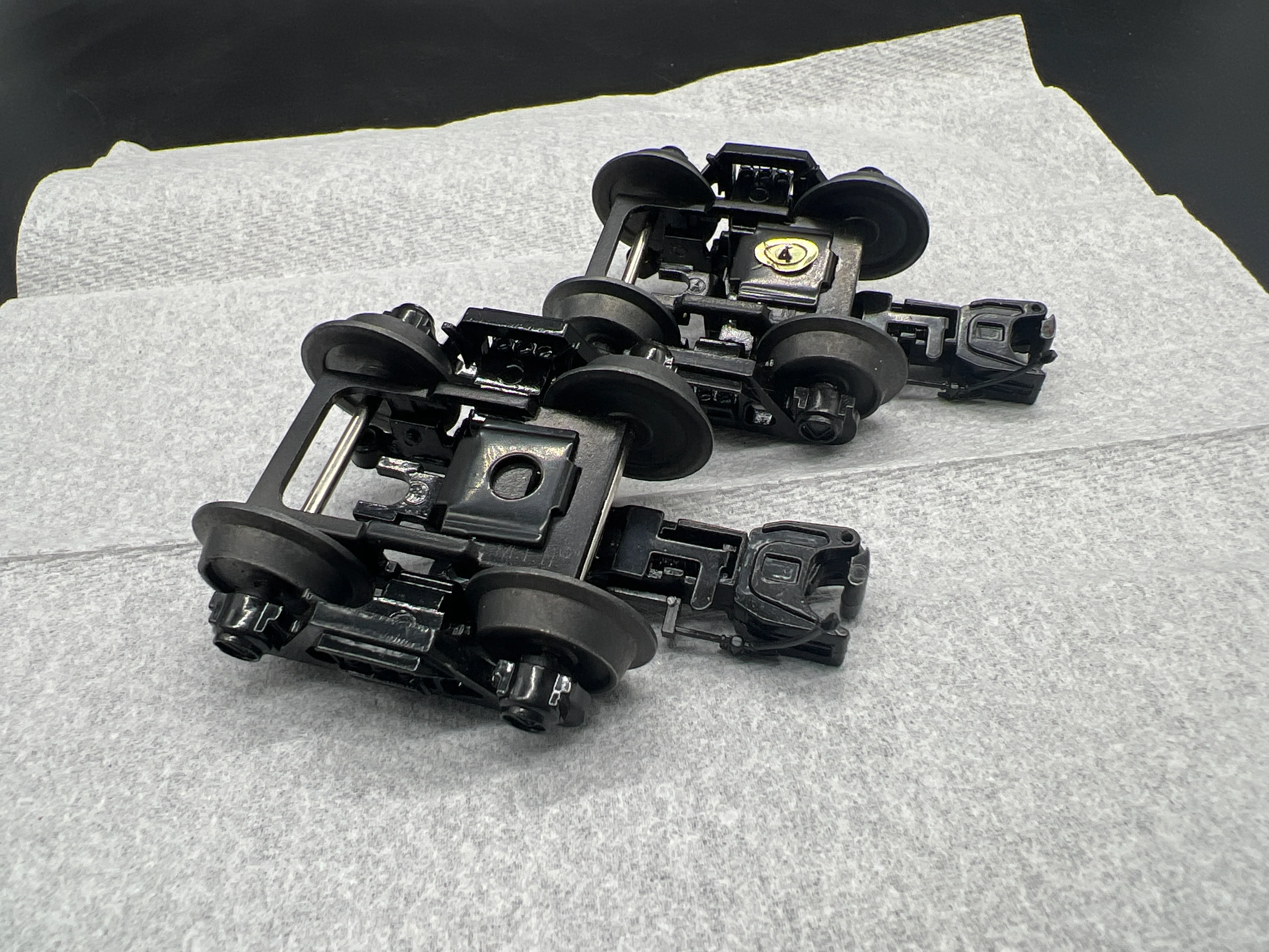 MTH Premier Die-Cast Metal Sprung Freight Car Trucks Pair (2 pieces) 3- Rail PARTS O Scale - Image 2