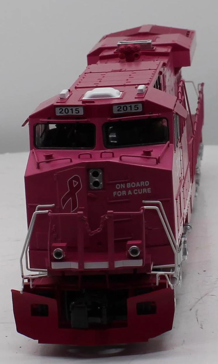 MTH Railking 30-20322-1E Breast Cancer Awareness ES44AC Imperial Diesel With Proto-Sound 3.0 O SCALE Used Excellent - Image 4