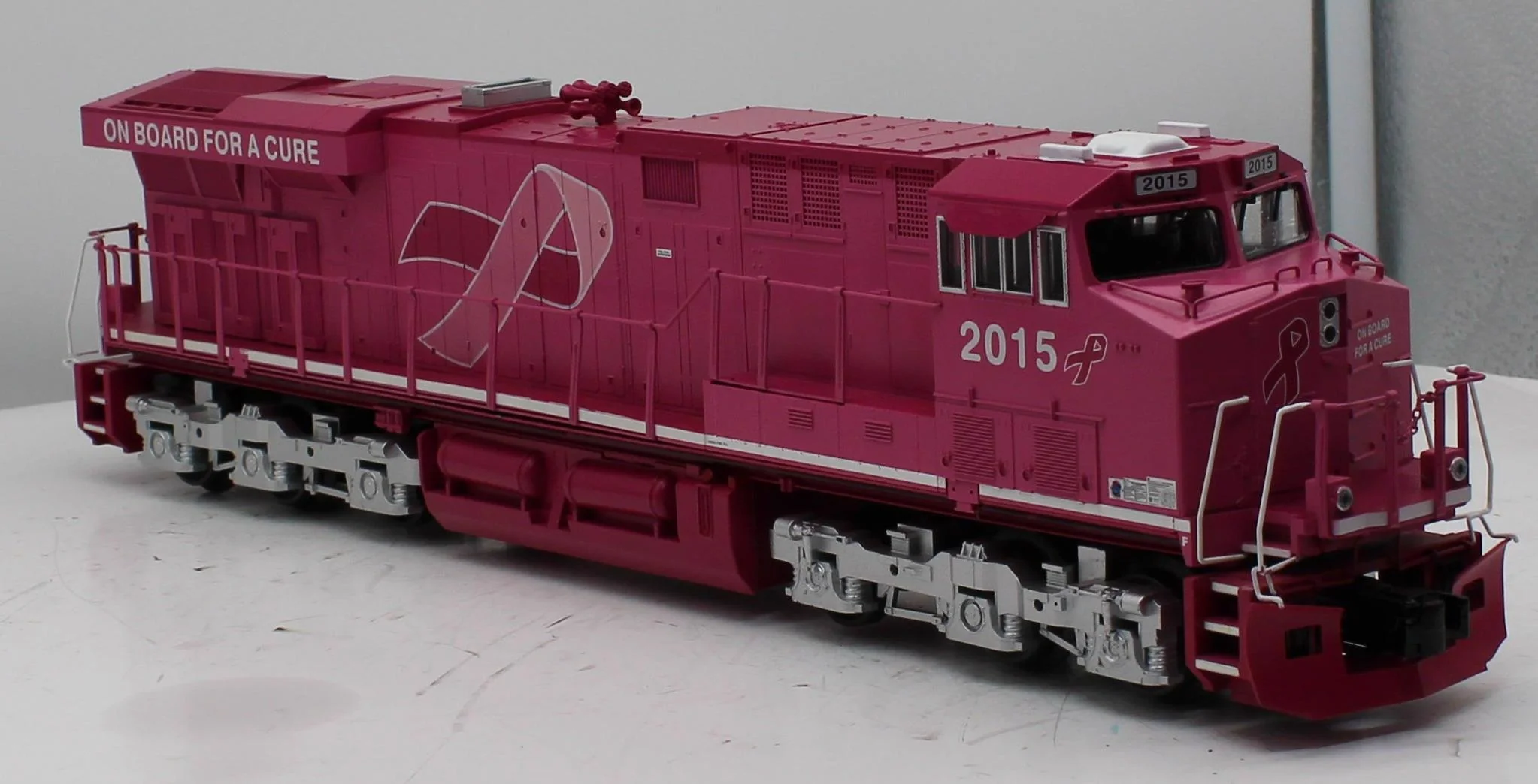 MTH Railking 30-20322-1E Breast Cancer Awareness ES44AC Imperial Diesel With Proto-Sound 3.0 O SCALE Used Excellent - Image 5