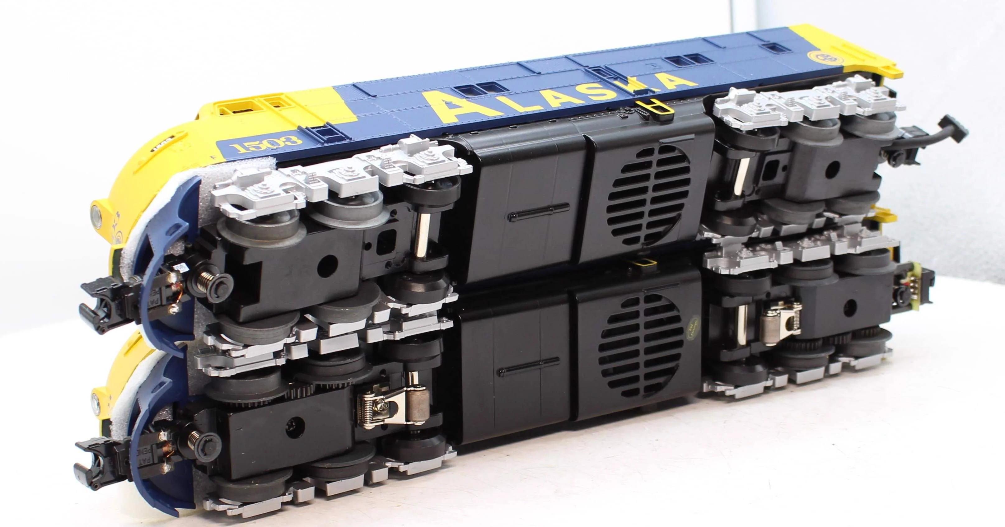 MTH Railking 30-2283-1 Alaska E-3 AA Diesel Engine Set with Proto-Sound 2.0 O SCALE NEW - Image 8