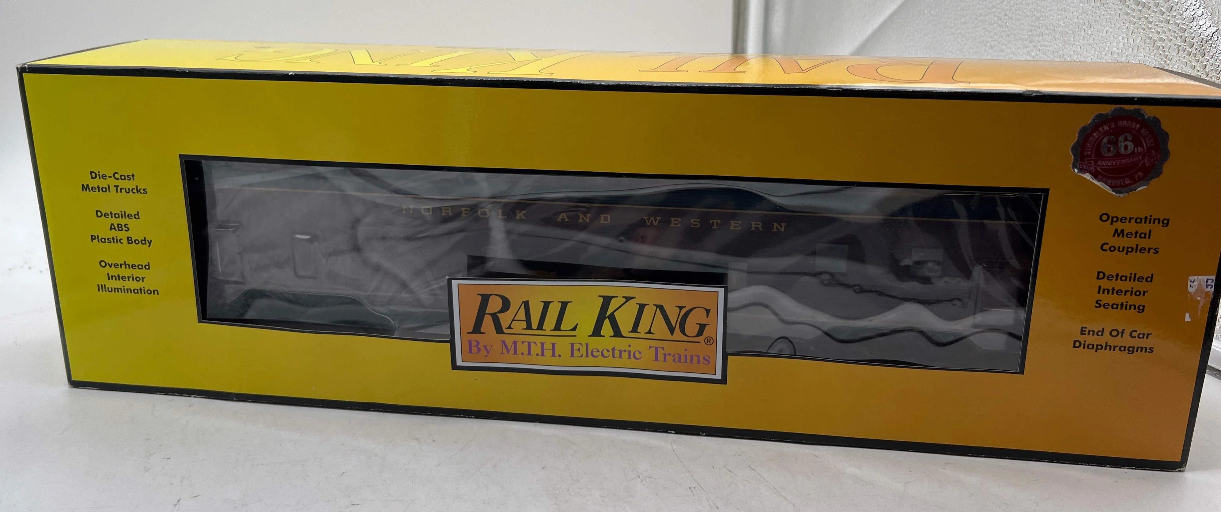 MTH Railking 30-67804 Norfolk & Western N&W 60' Streamlined Full-Length Vista Dome Car O SCALE NEW - Image 2