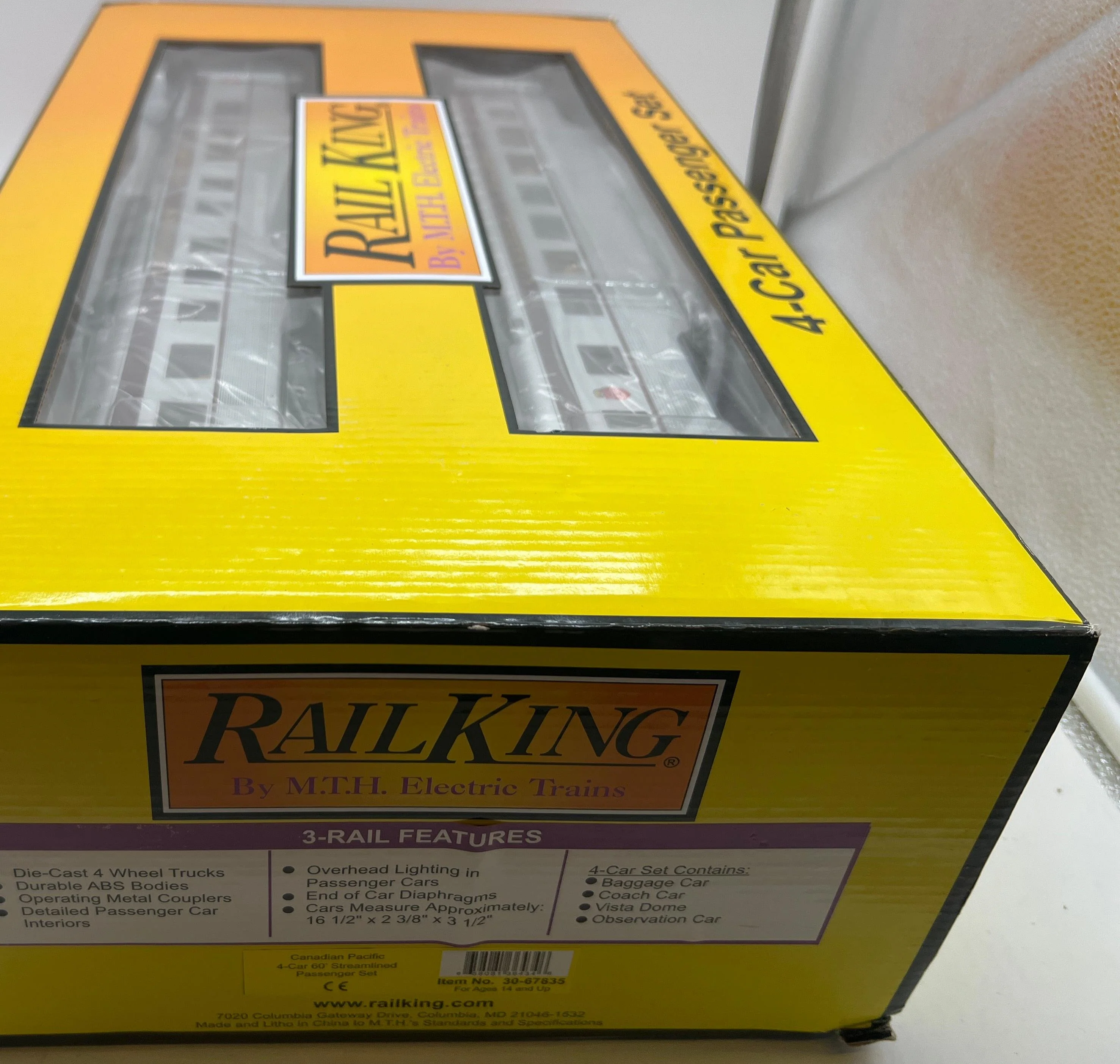 MTH Railking 30-67835 Canadian Pacific CP 4-Car passenger Set O SCALE NEW - Image 2