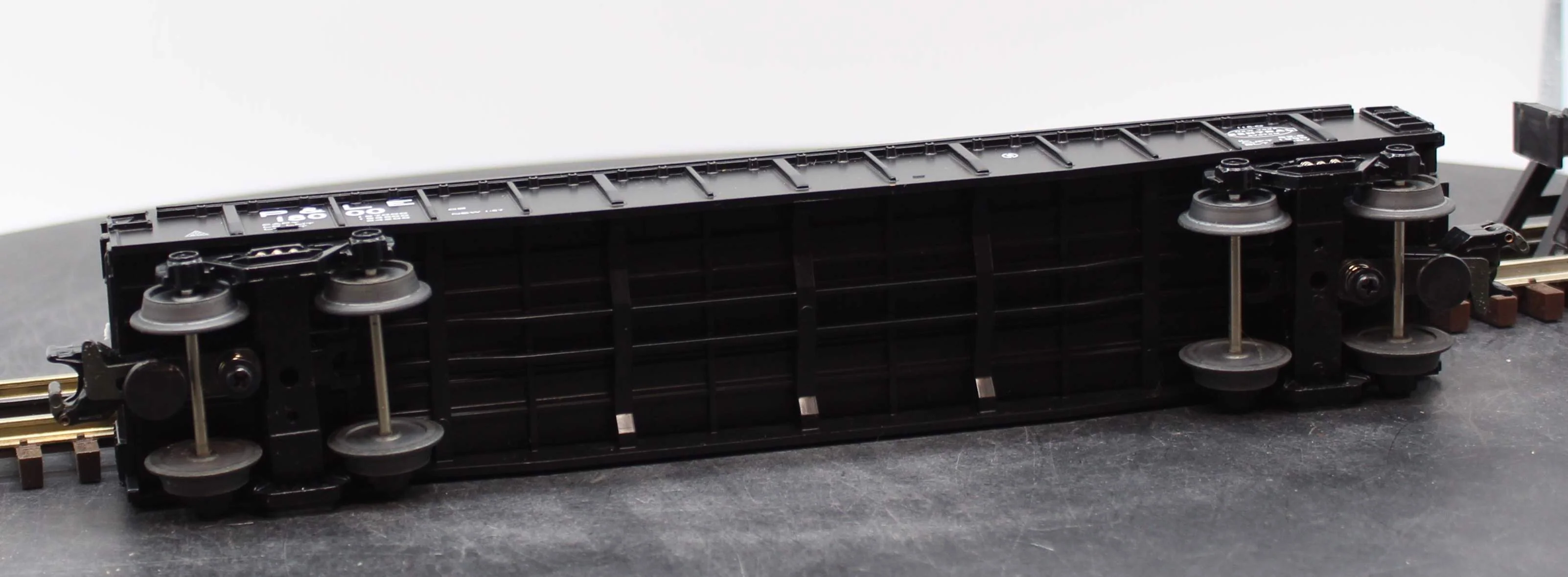 MTH Railking 30-7219 New York Central NYC Gondola Car - w/junk load O SCALE NEW - Image 2