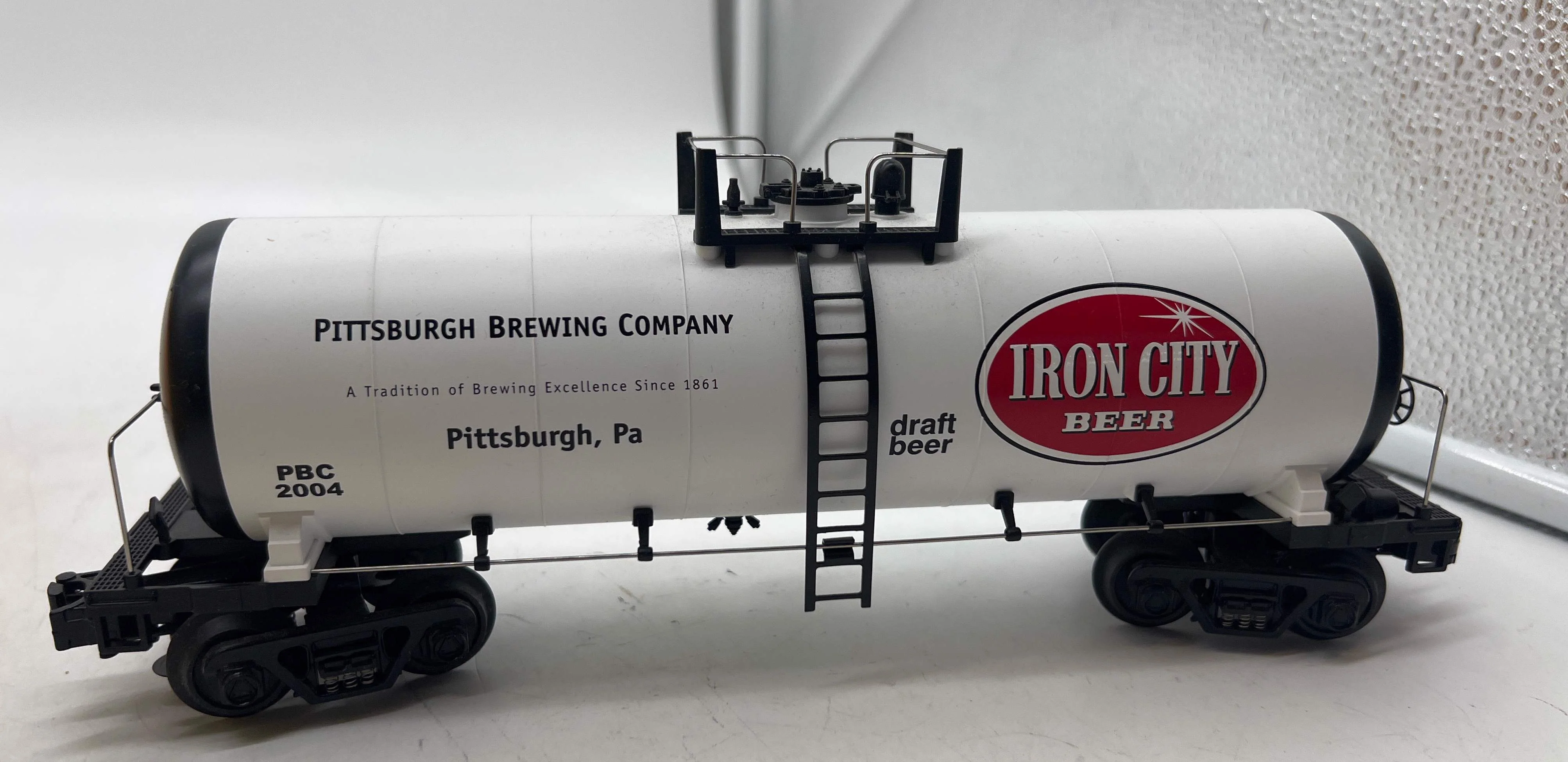 MTH Railking 30-73135 Pittsburgh Brewing Company Iron City Tank Car  O SCALE Used Excellent - Image 2