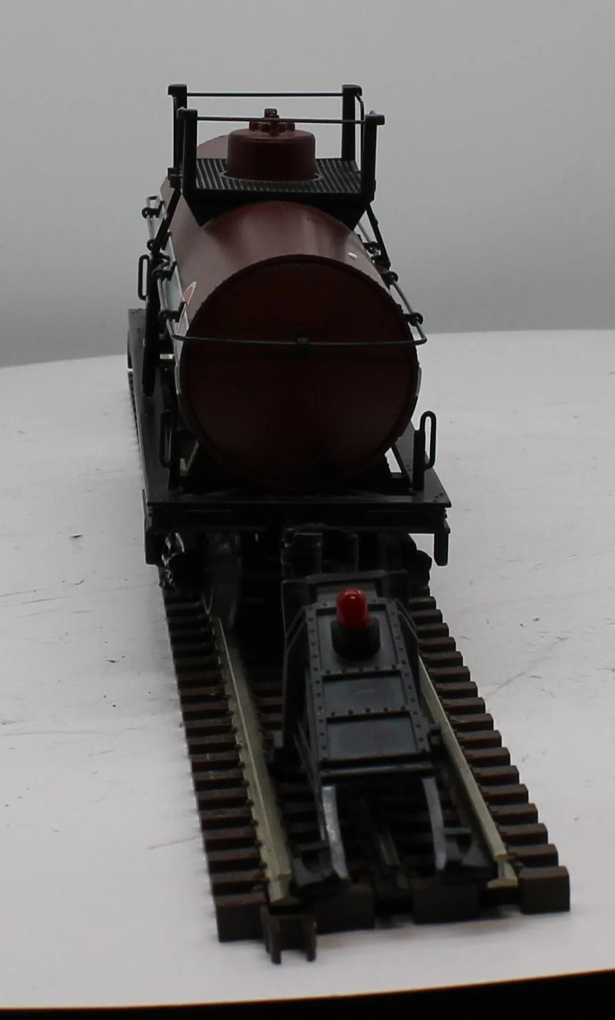 MTH Railking 30-73189 Pennsylvania Tank Car O SCALE Like New - Image 4