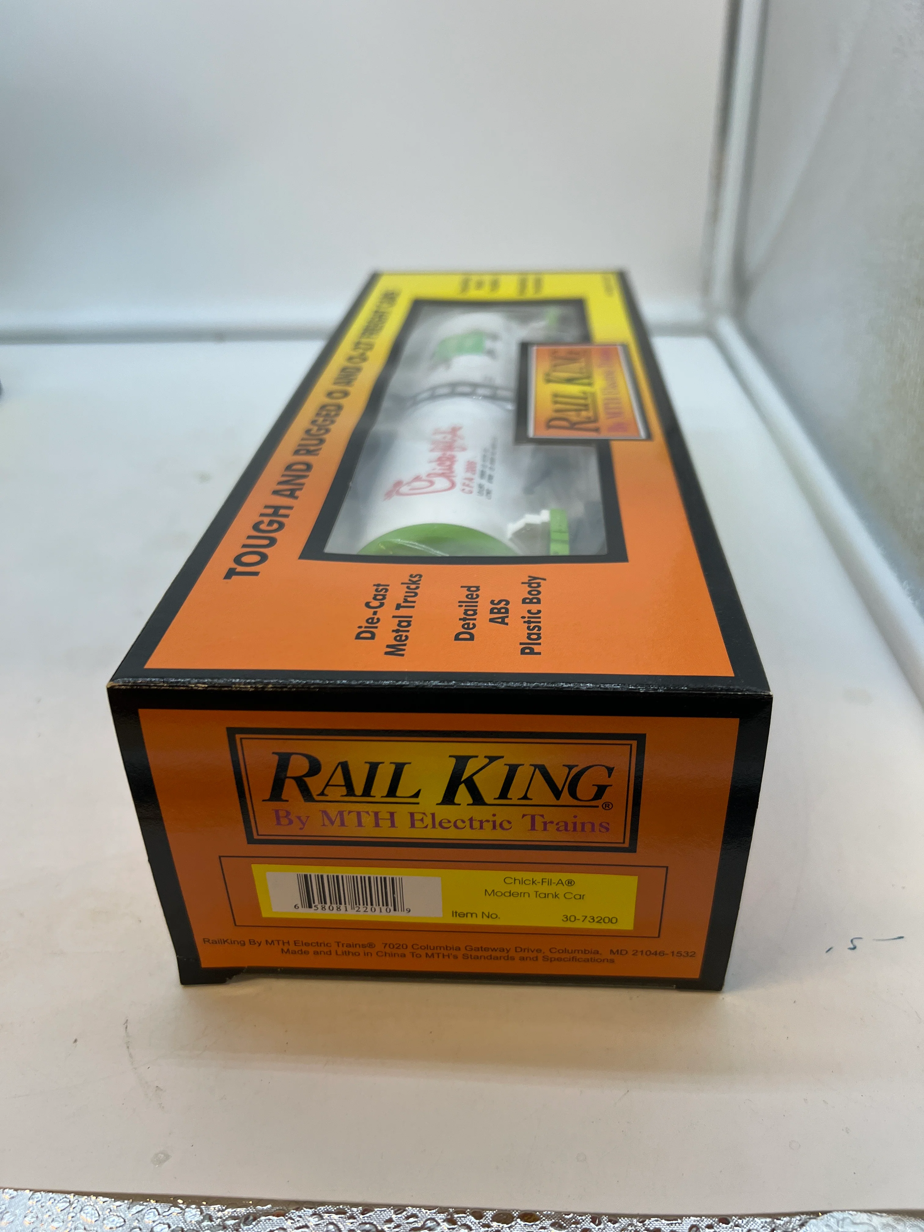 MTH Railking 30-73200 Chick-Fil-A Modern Tank Car O SCALE NEW limited - Image 3