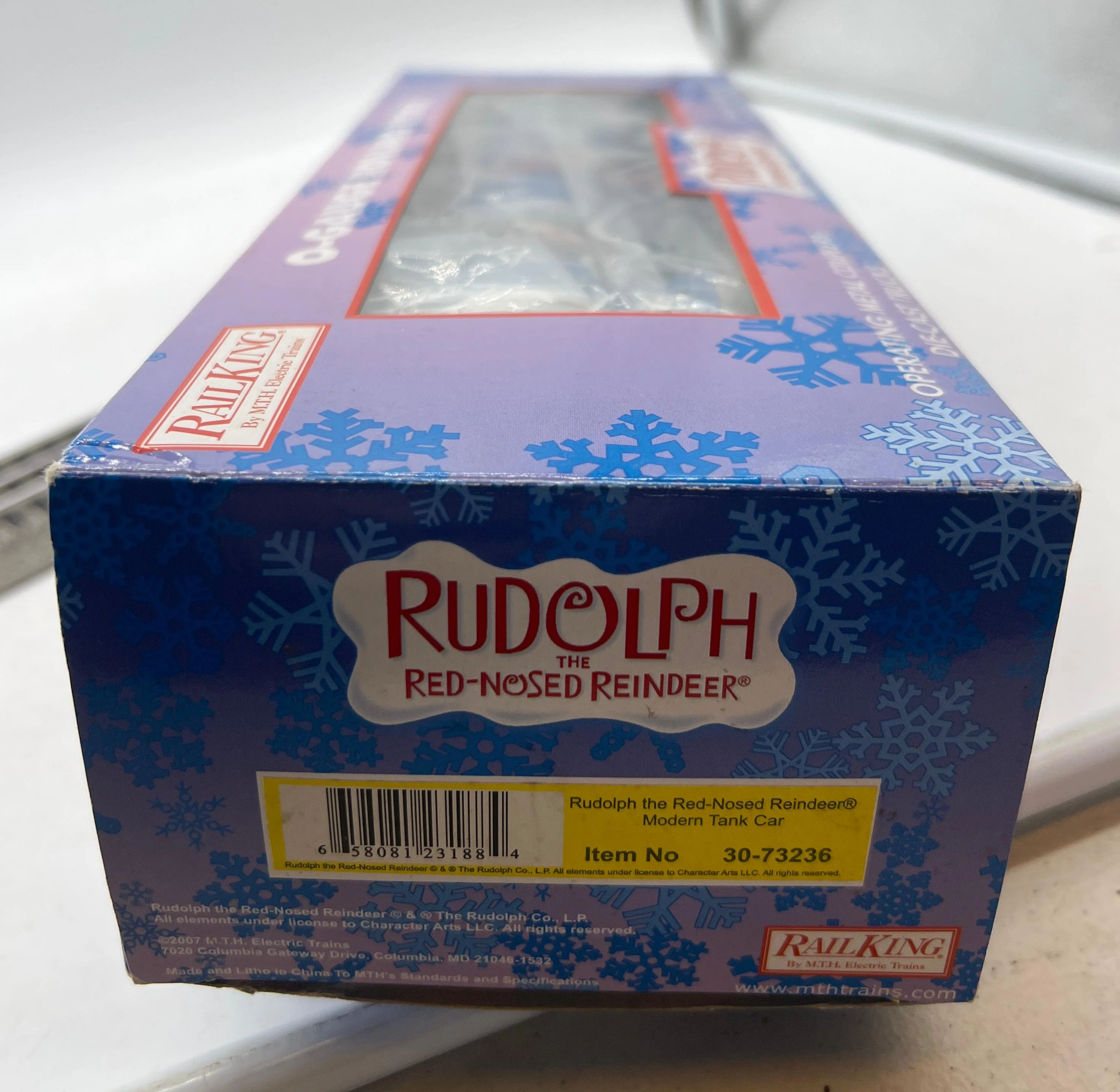 MTH Railking 30-73236  Rudolph the Red Nosed Reindeer Bumble Tank Car O SCALE Used Excellent - Image 10