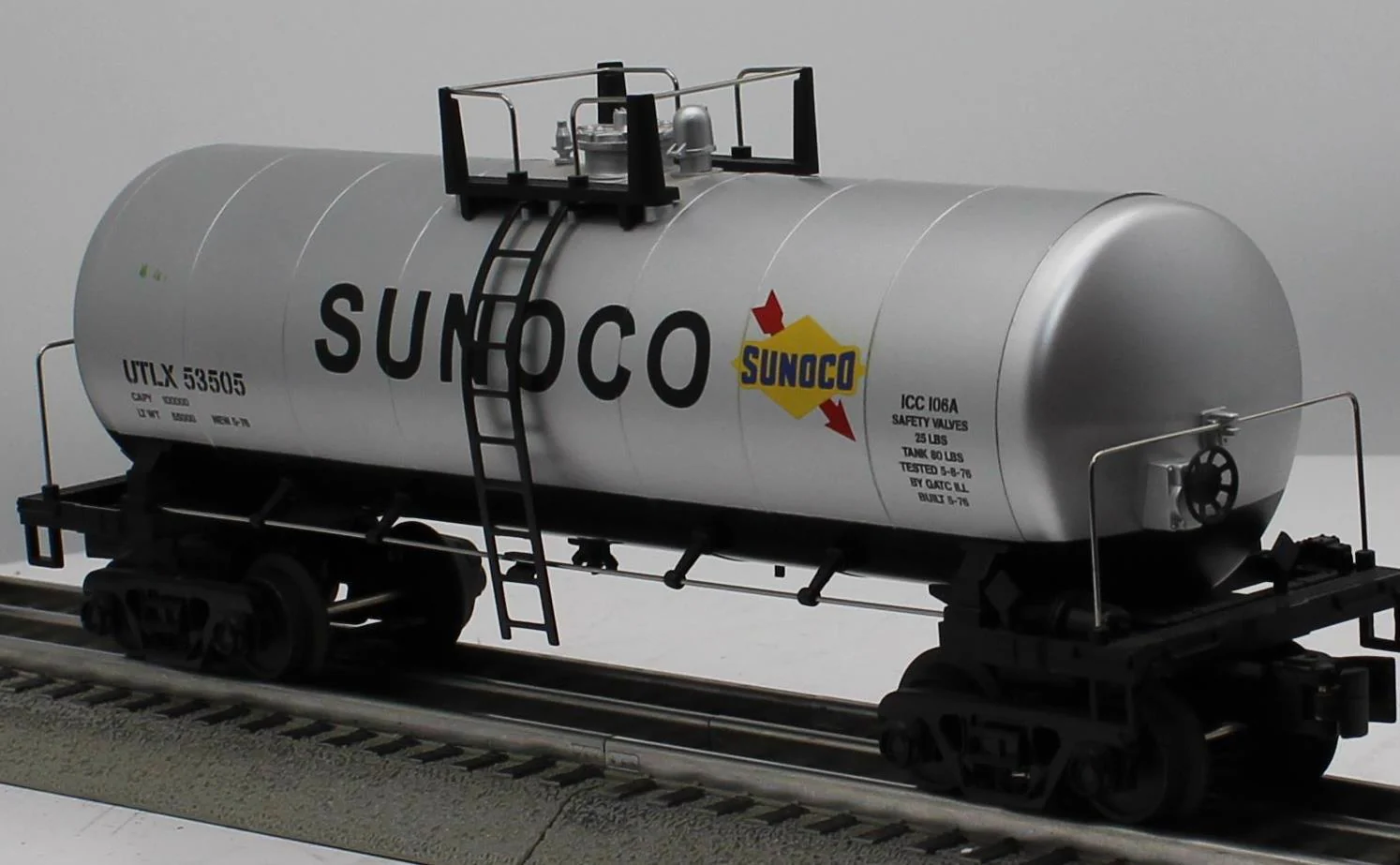 MTH Railking 30-73392 Sunoco RailKing Modern Tank Car O SCALE Used Excellent - Image 5