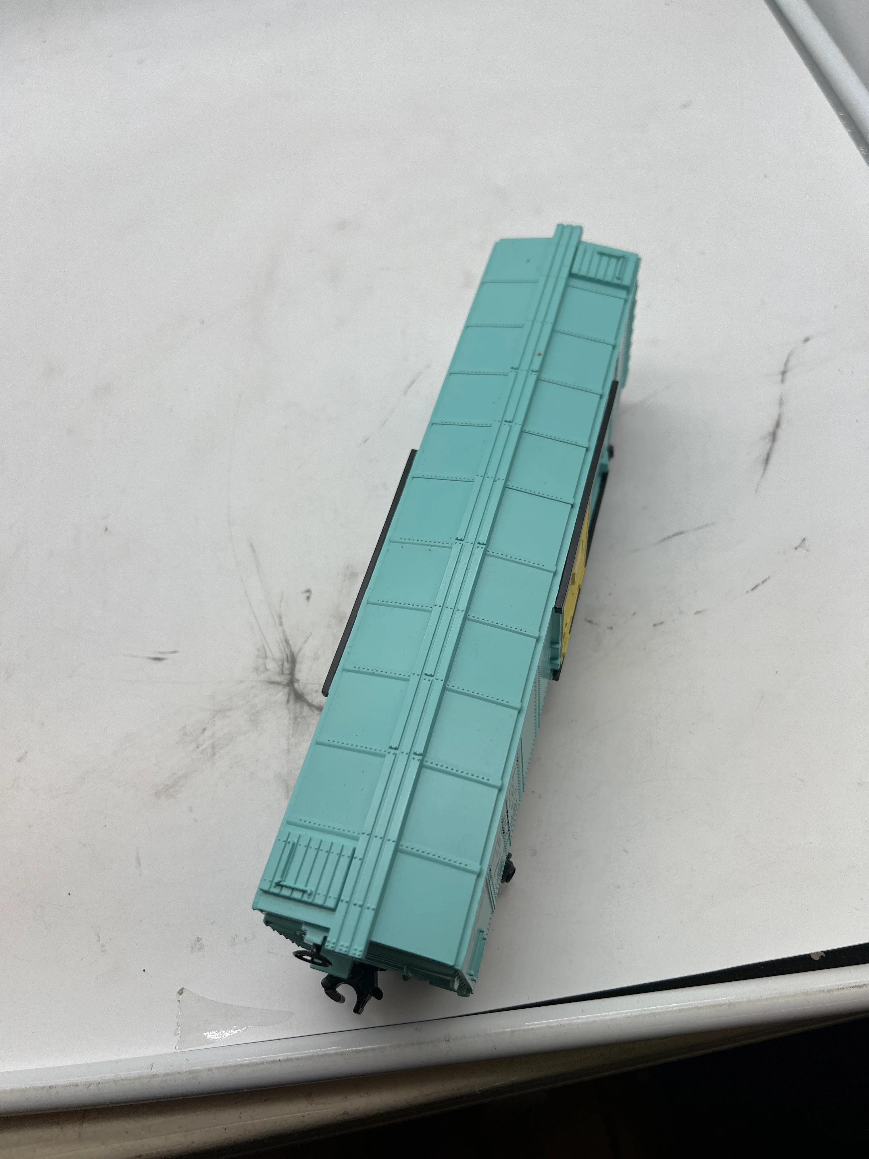 MTH Railking 30-74042 Girl's RailKing Box Car NYC Blue O SCALE Like New - Image 2