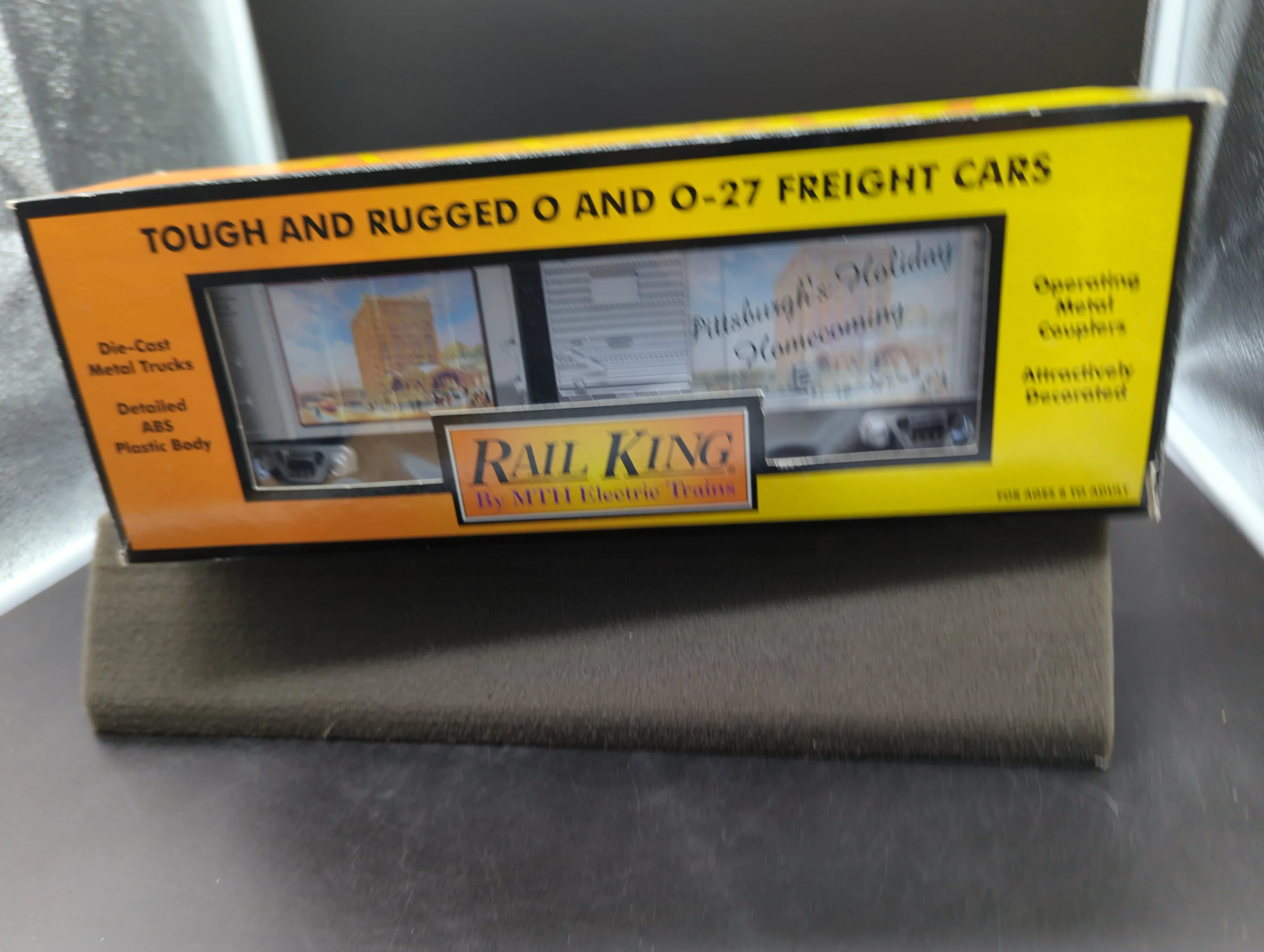 MTH Railking 30-74226 Pittsburgh Christmas Box Car O SCALE Like New - Image 7