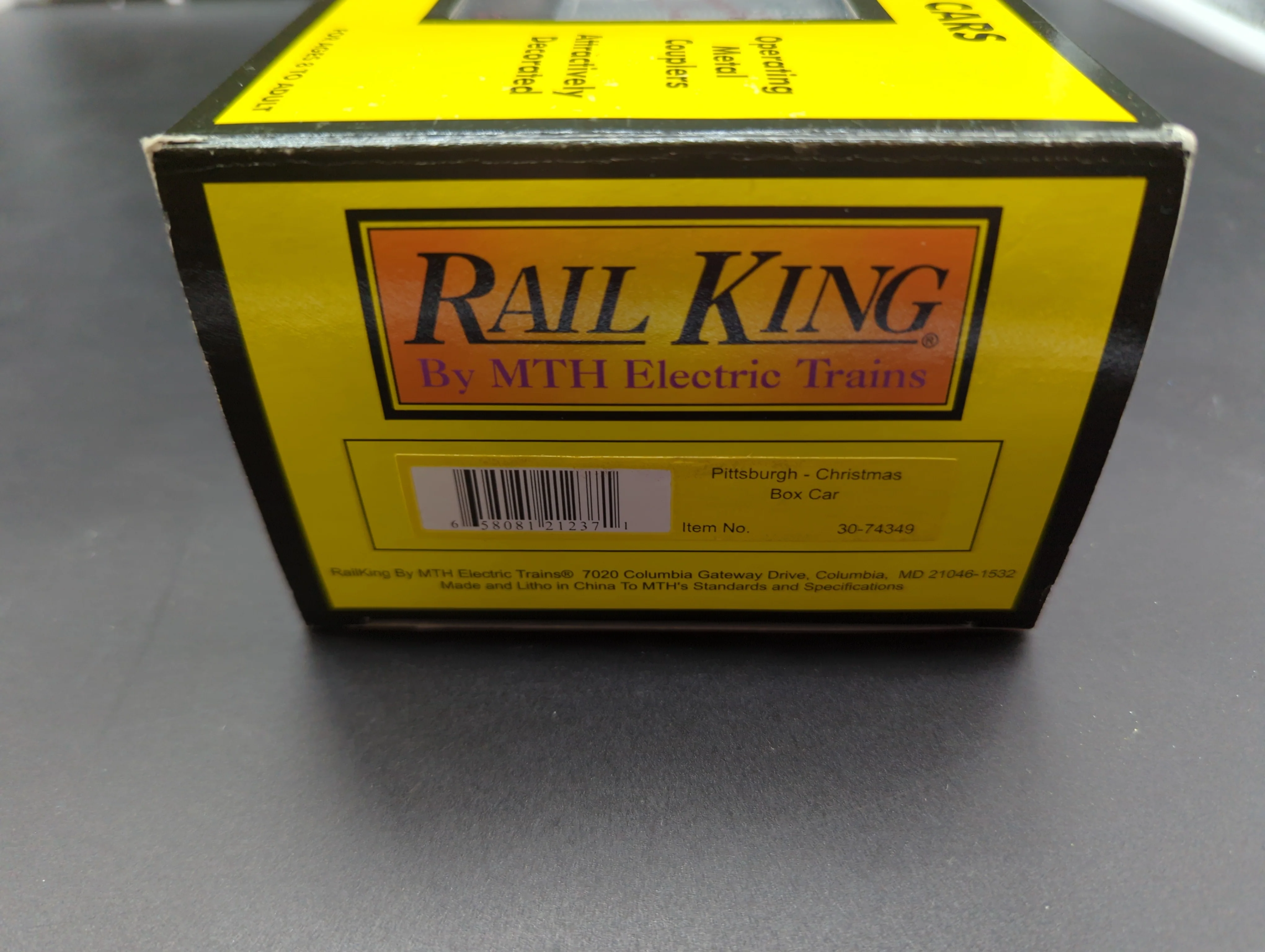 MTH Railking 30-74349 Pittsburgh Christmas Box Car - Pittsburgh - Christmas O SCALE Like New - Image 3