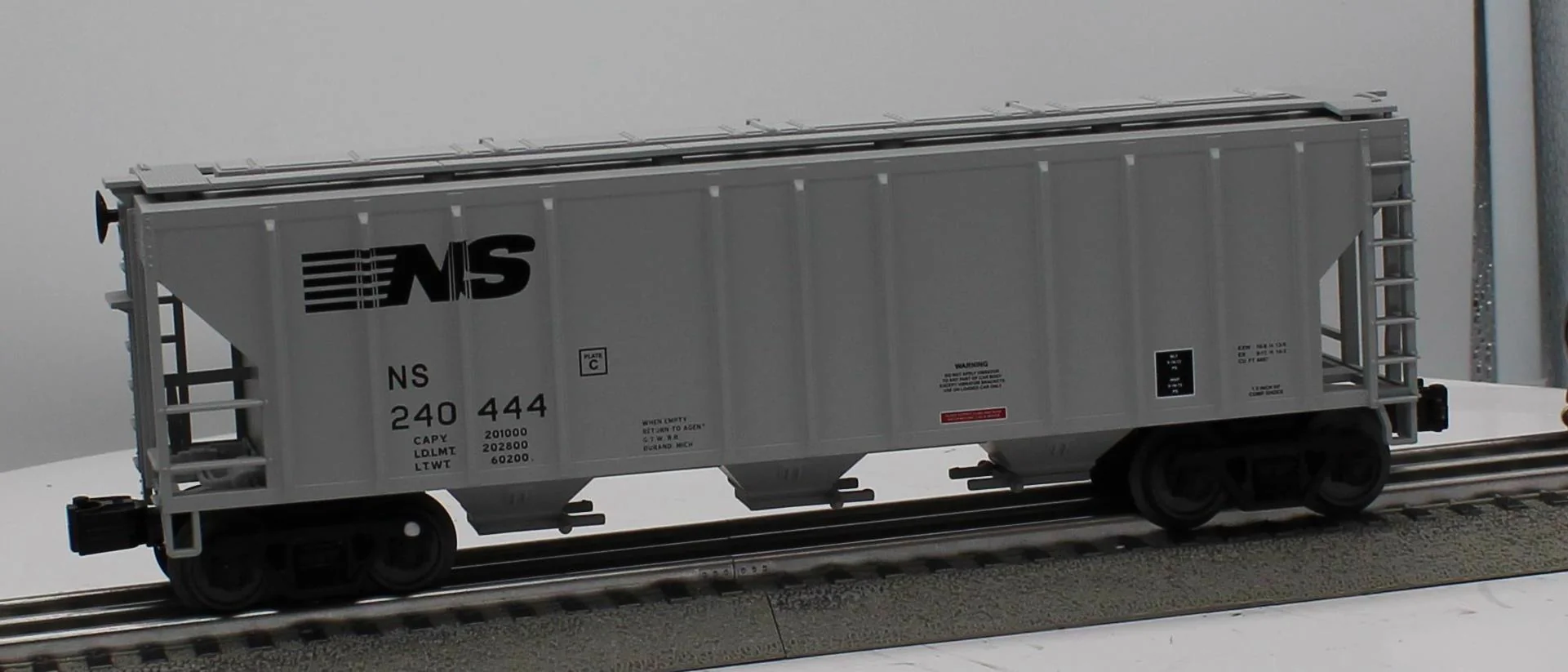 MTH Railking 30-75484 Norfolk Southern NS  Ps-2 Discharge Hopper Car O SCALE Like New - Image 6